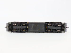 HO Scale KATO 37-023 CP Canadian Pacific EMD GP35 Ph. 1a Diesel Locomotive #8204