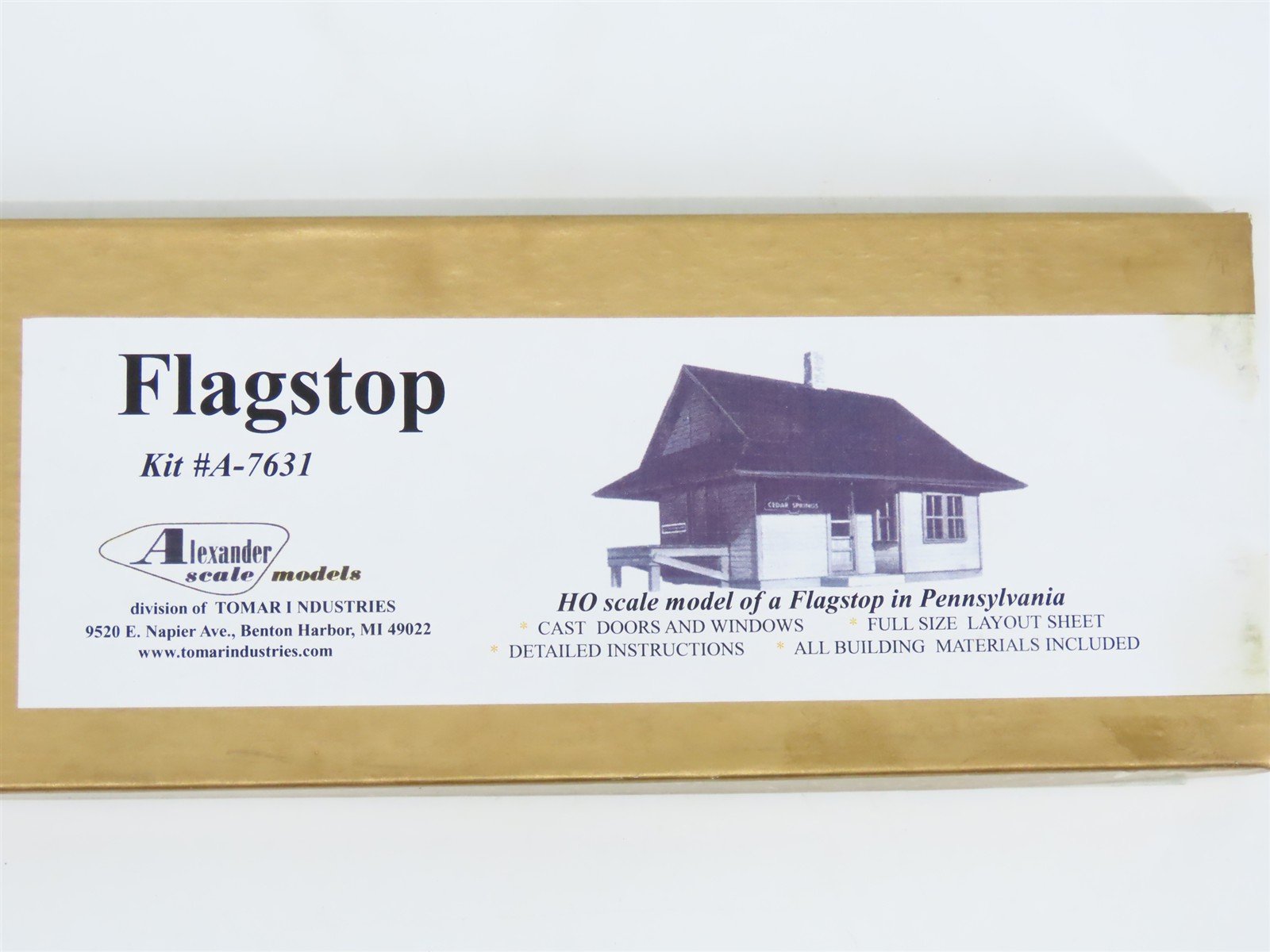HO 1/87 Scale Alexander Scale Models Kit #A-7631 Pennsylvania Flagstop Building