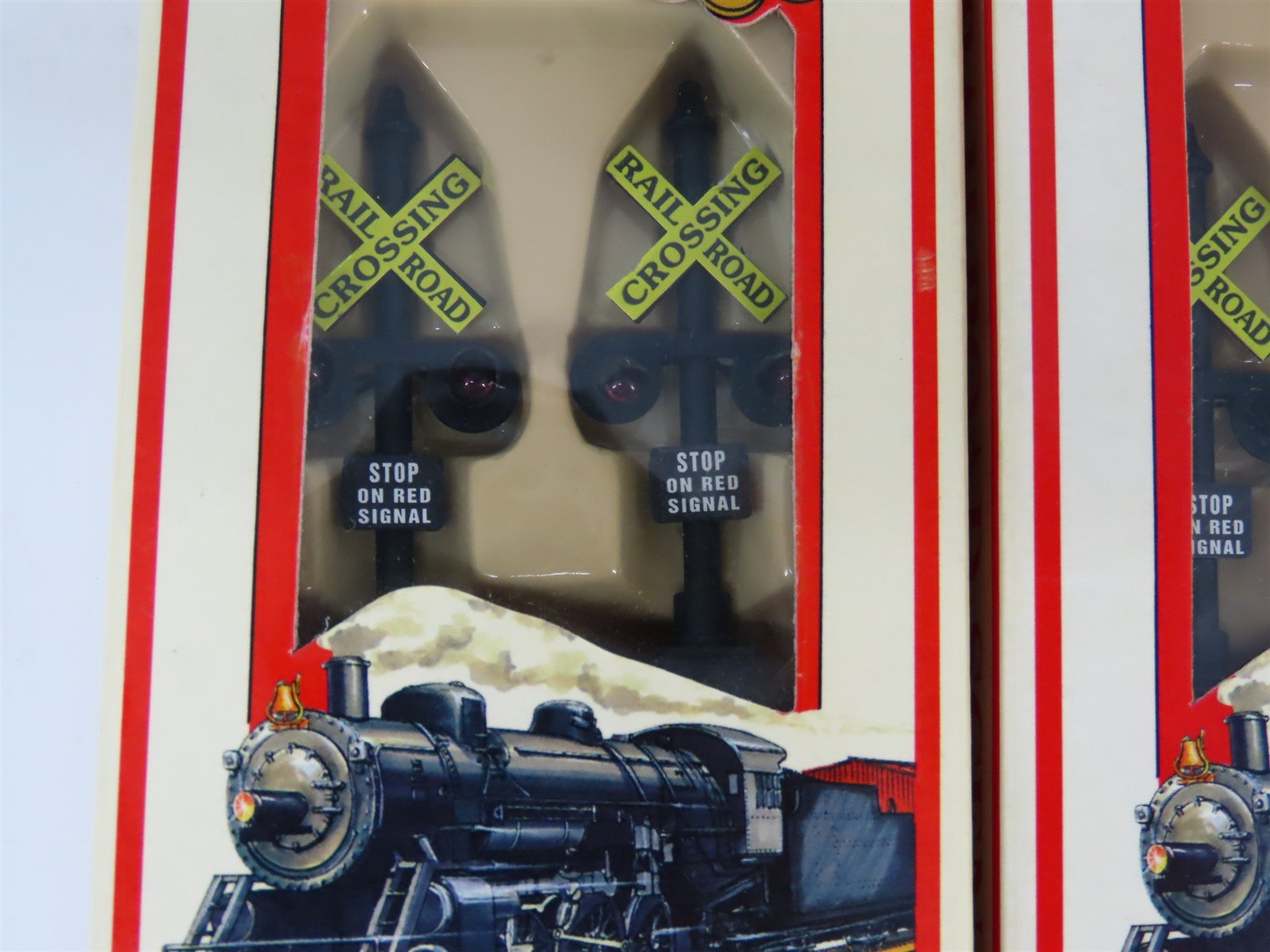 LOT of 4 HO 1/87 Scale Model Power 1681 Railroad Signal w/ 2 Way Prewired Switch