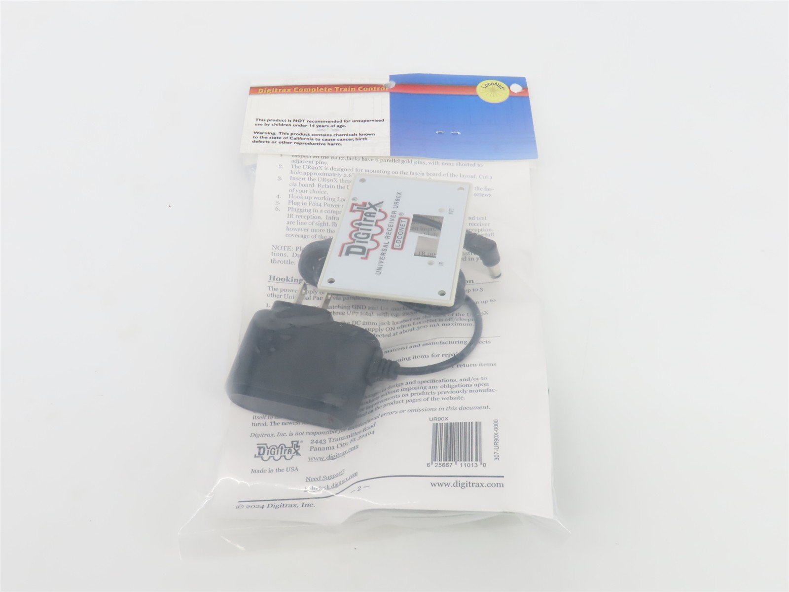 Digitrax UR90X LocoNet Infrared Universal Receiver Panel w/ PS14 Power Supply