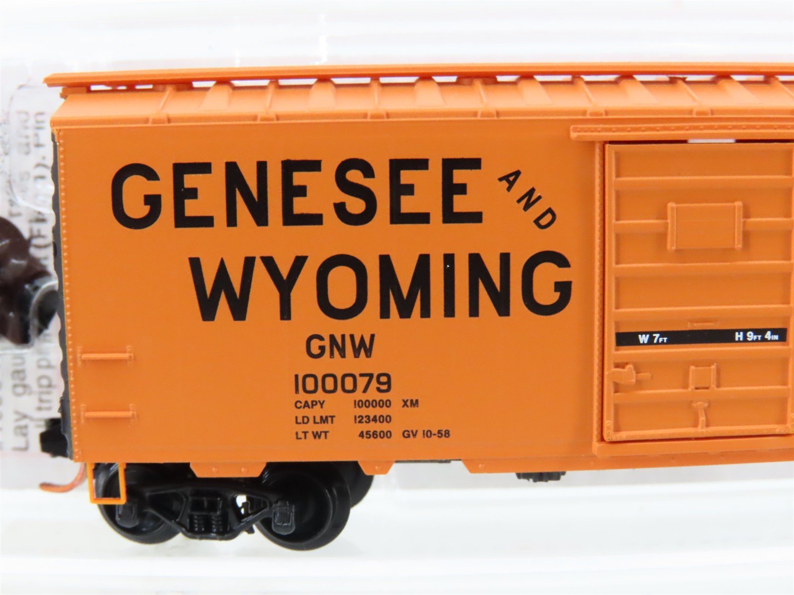 N Scale Micro-Trains MTL 02000706 GNW Genesee & Wyoming 40' Box Car #100079