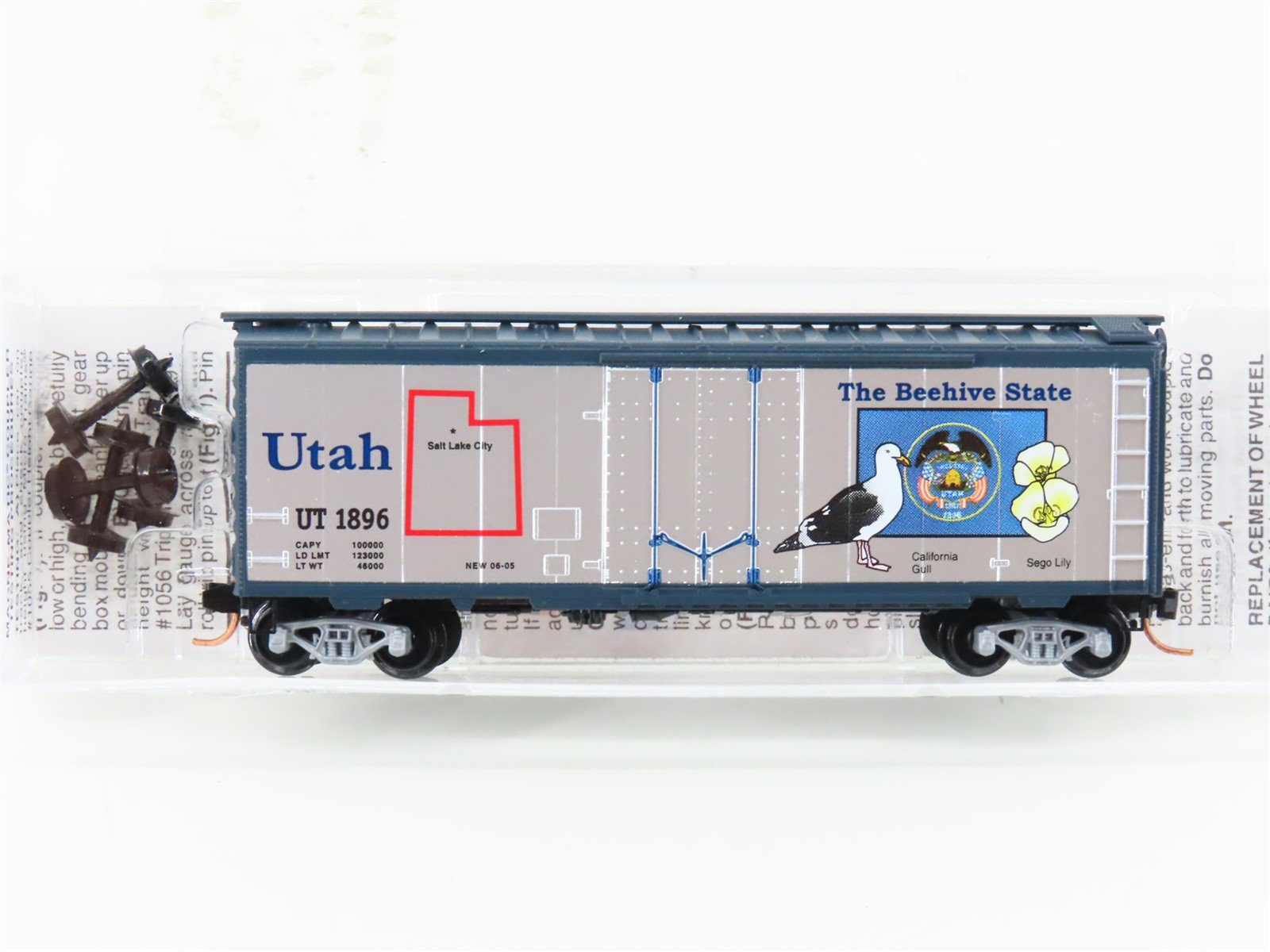 N Scale Micro-Trains MTL 02100391 UT Utah State 40' Plug Door Box Car #1896