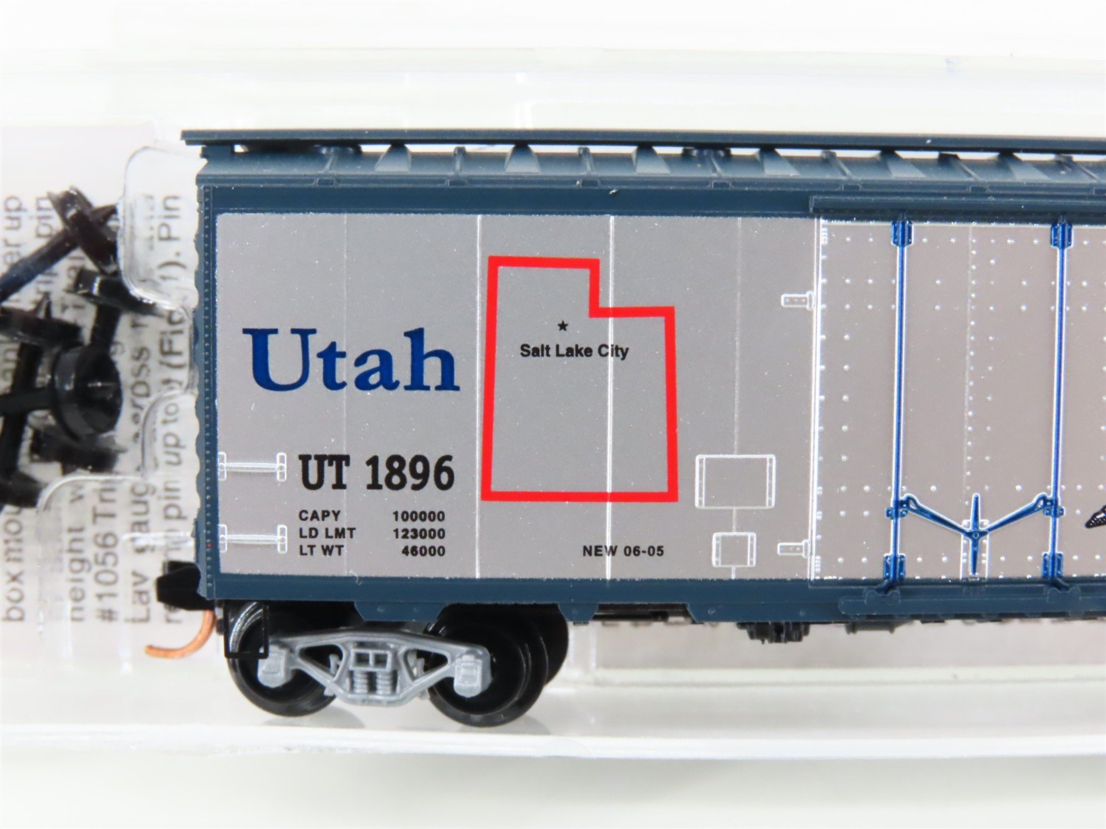 N Scale Micro-Trains MTL 02100391 UT Utah State 40' Plug Door Box Car #1896