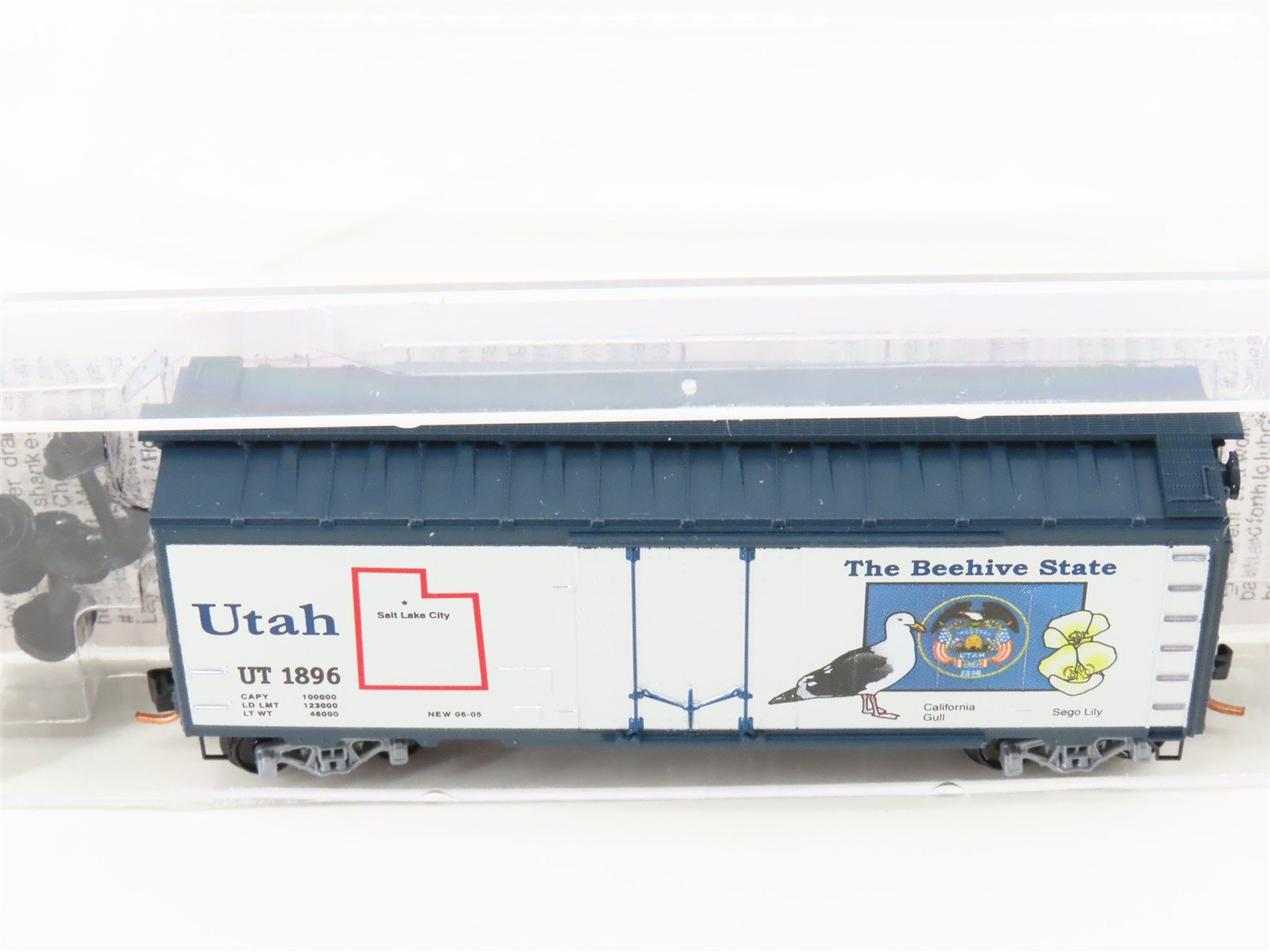 N Scale Micro-Trains MTL 02100391 UT Utah State 40' Plug Door Box Car #1896