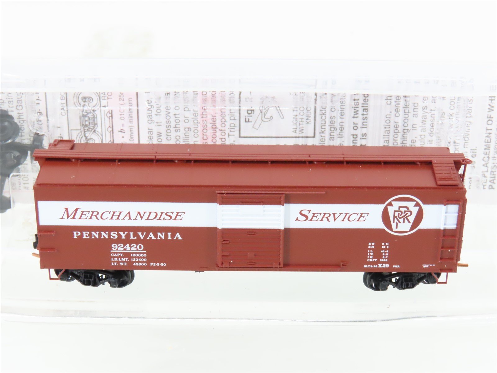 N Scale Micro-Trains MTL 12000720 PRR Merchandise Service 40' Box Car #92420