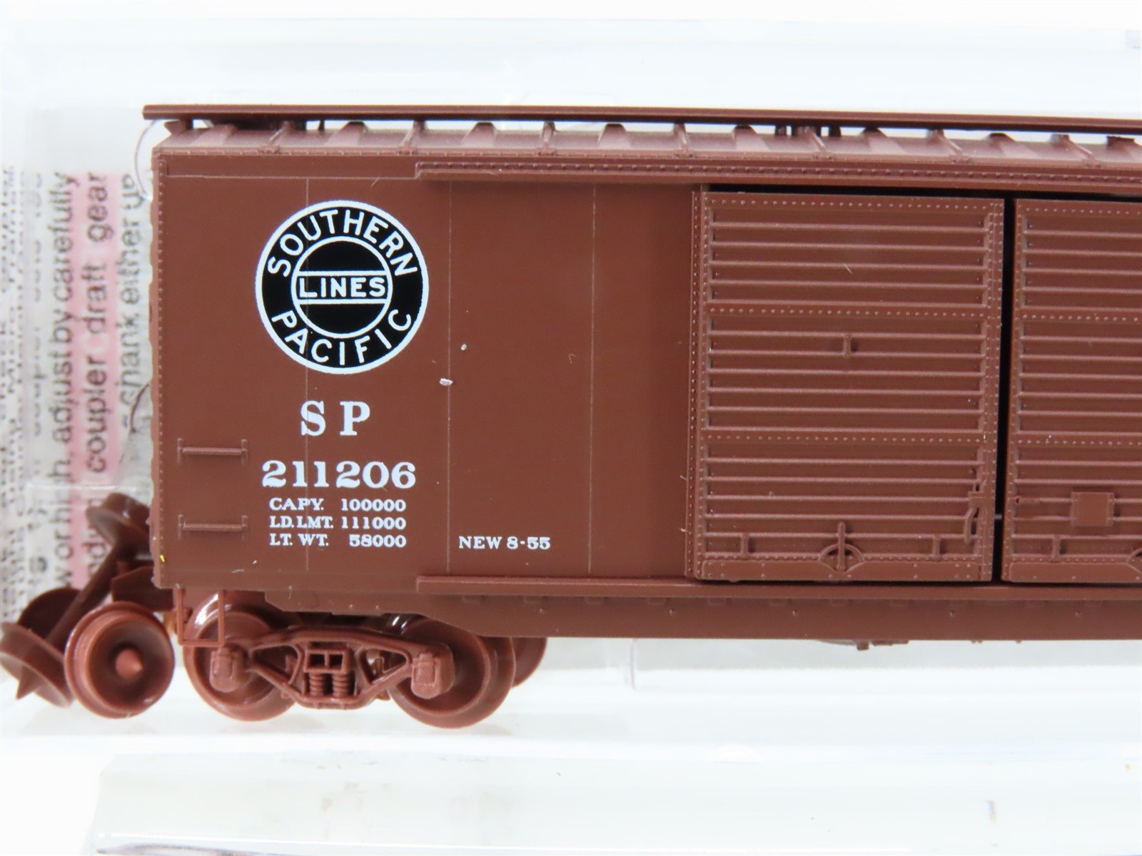 N Scale Micro-Trains MTL 34320 SP Southern Pacific 50' Box Car #211206