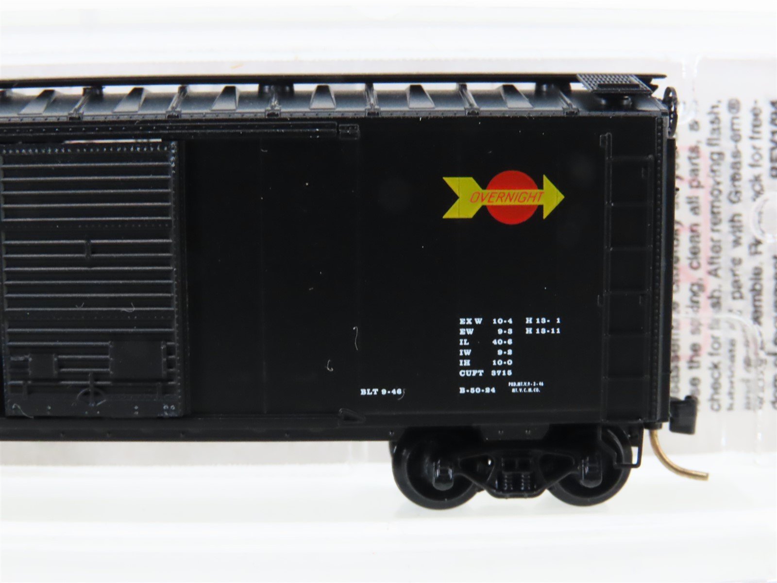 N Scale Micro-Trains MTL 20090 SP Southern Pacific Overnight 40' Box Car #97940