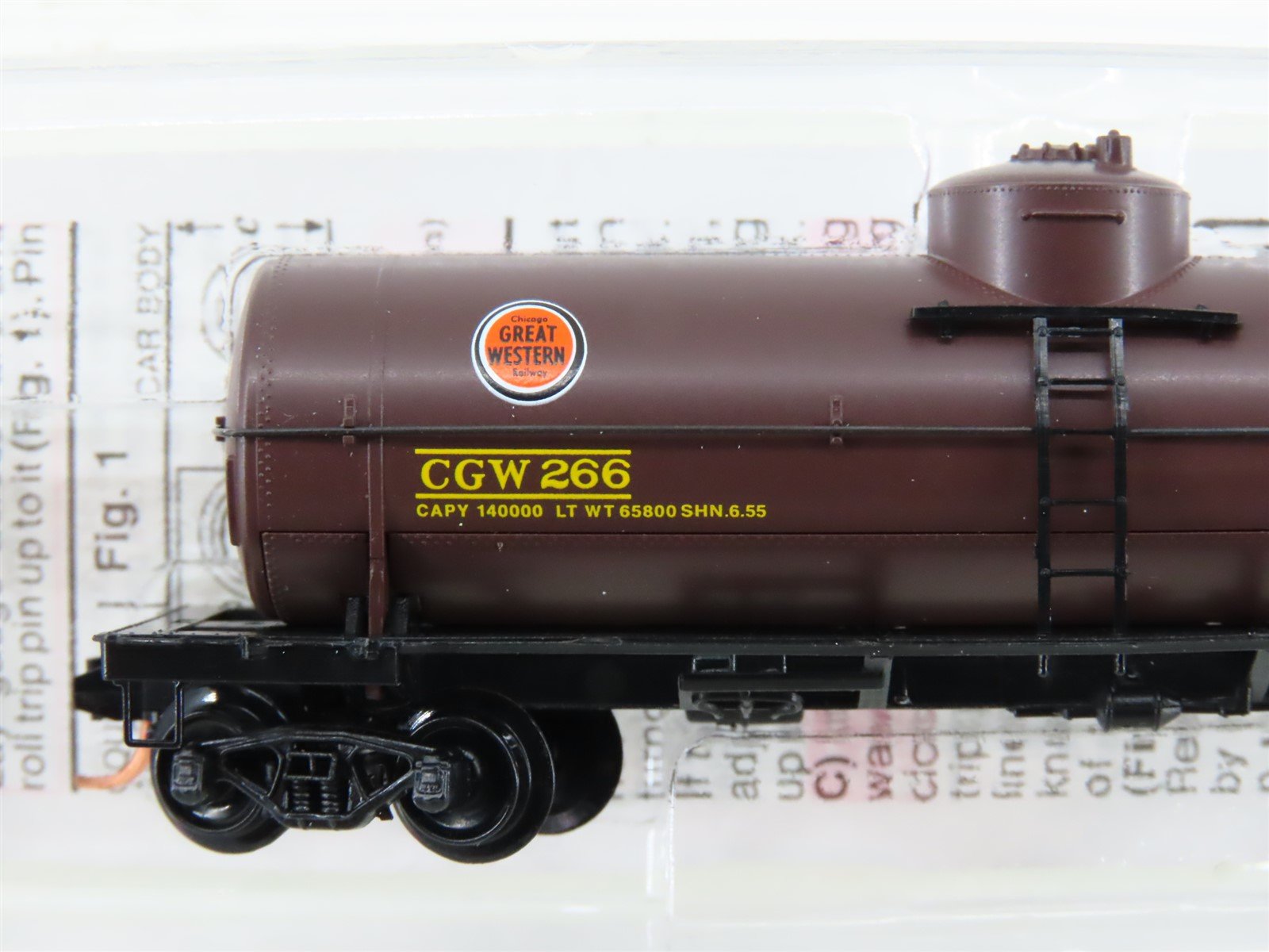 N Micro-Trains MTL 65320 CGW Chicago Great Western Single Dome Tank Car #266