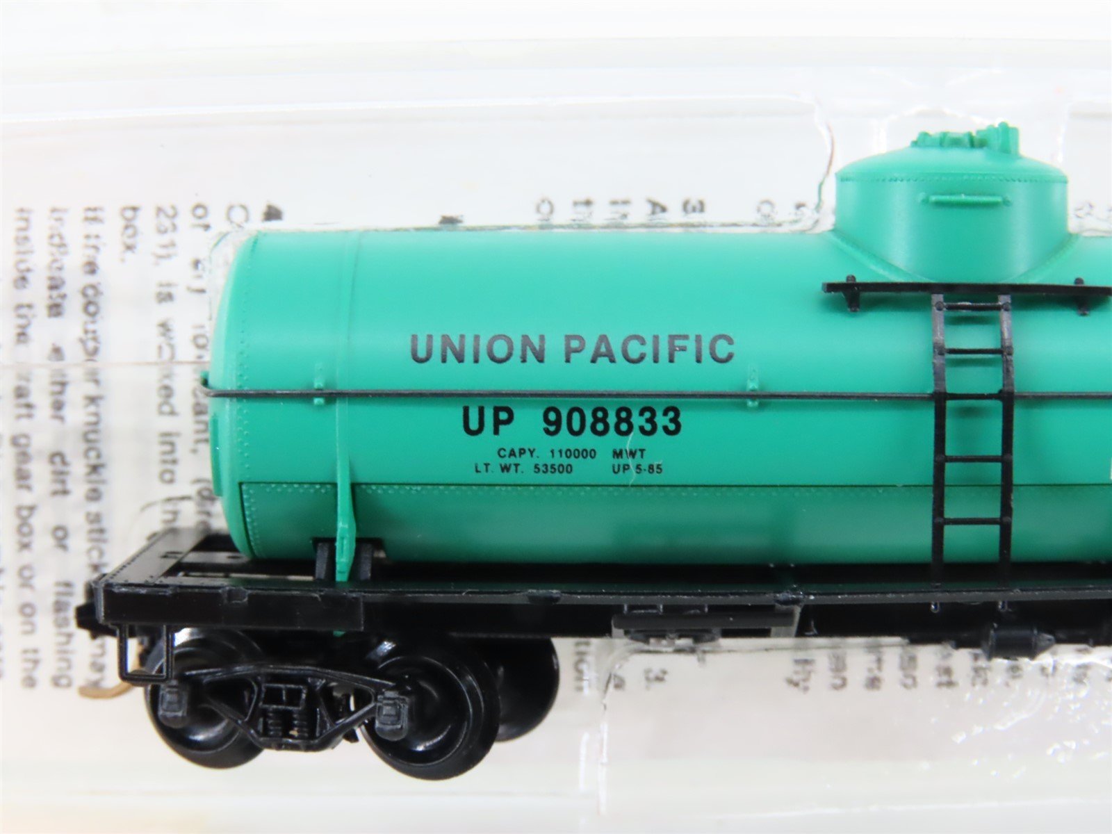 N Scale Micro-Trains MTL 65340 UP Union Pacific Single Dome Tank Car #908833