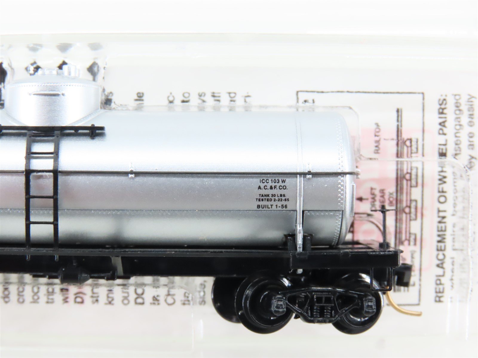 N Micro-Trains MTL 65400 CGW Chicago Great Western Single Dome Tank Car #290