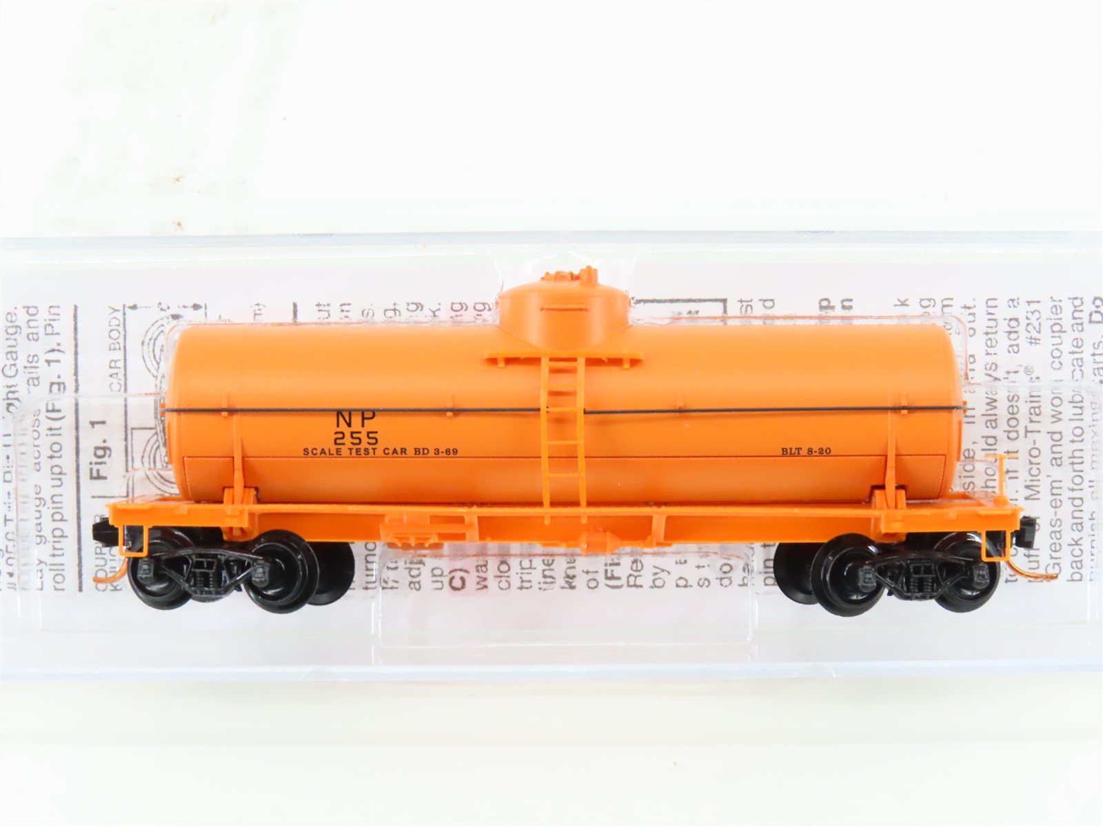 N Scale Micro-Trains MTL 06500620 NP Northern Pacific Single Dome Tank Car #255