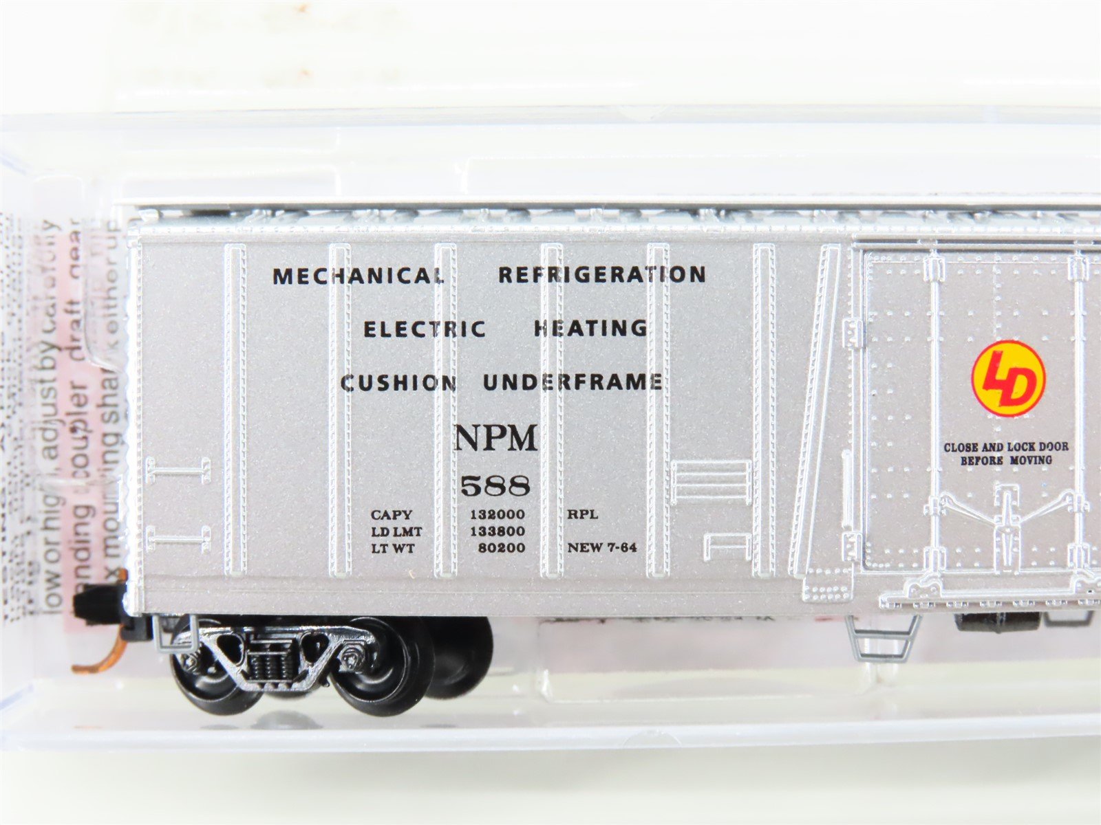 N Scale Micro-Trains MTL 07000050 NPM Northern Pacific Mechanical Reefer #588