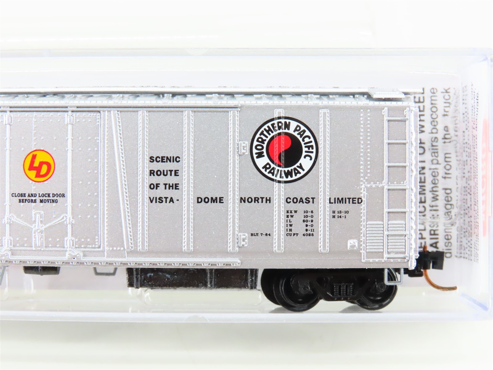 N Scale Micro-Trains MTL 07000050 NPM Northern Pacific Mechanical Reefer #588
