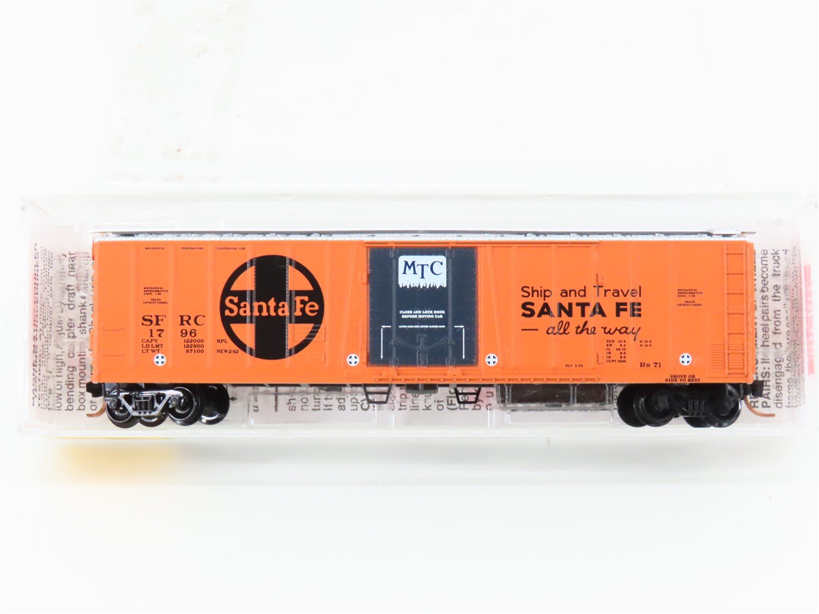 N Scale Micro-Trains MTL 70070 SFRC Santa Fe MTC Mechanical Reefer #1796