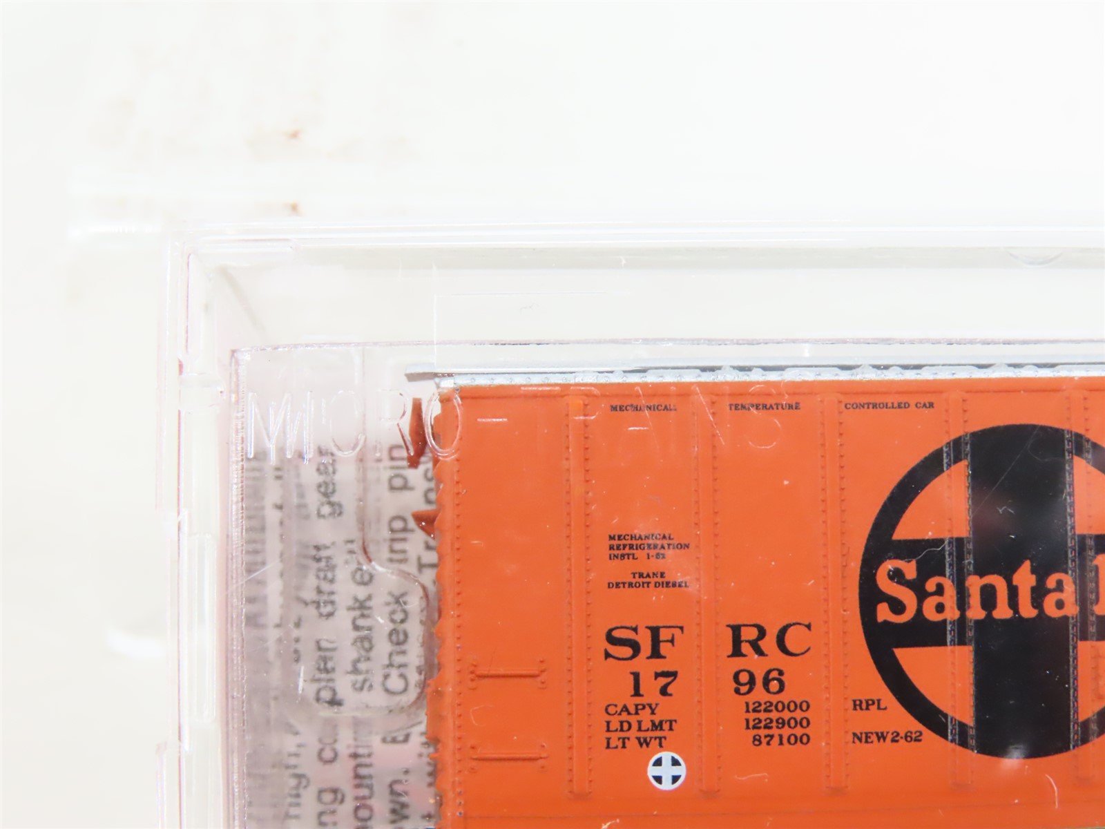 N Scale Micro-Trains MTL 70070 SFRC Santa Fe MTC Mechanical Reefer #1796