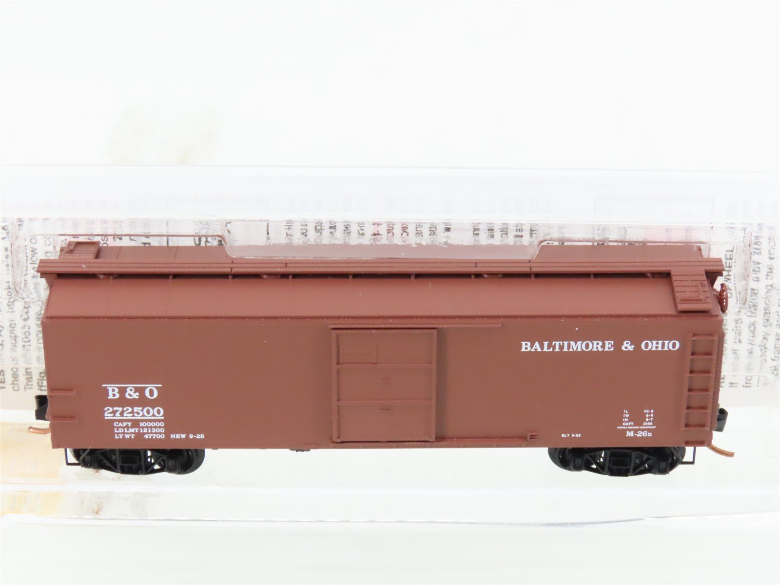 N Scale Micro-Trains MTL 120210 B&O Baltimore & Ohio 40' Box Car #272500