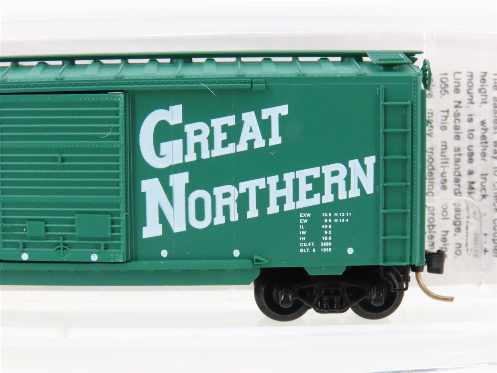 N Scale Micro-Trains MTL 23190 GN Great Northern 40' Double Door Box Car #3336
