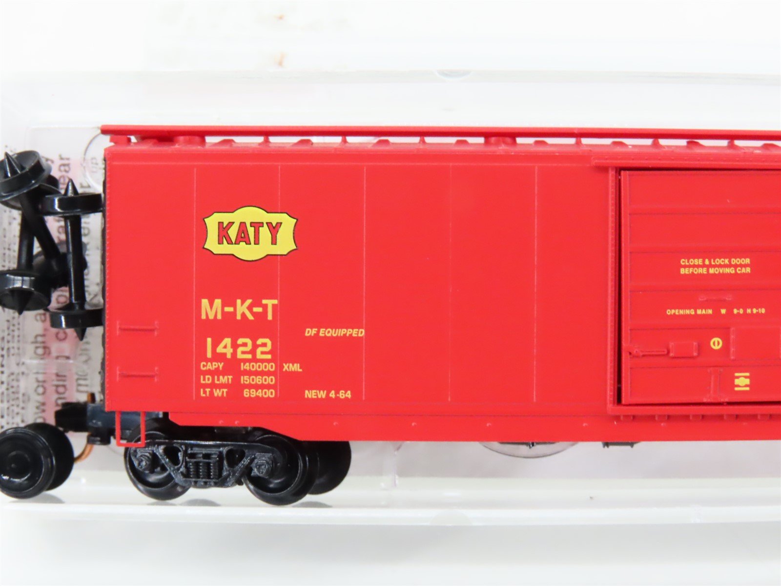 N Scale Micro-Trains MTL 03100170 M-K-T Katy 50' Single Door Box Car #1422