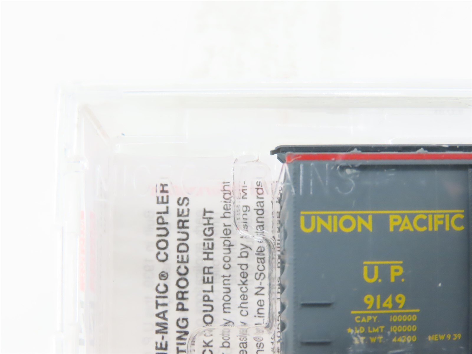 N Scale Micro-Trains MTL 23230 UP Union Pacific Challenger 40' Box Car #9149