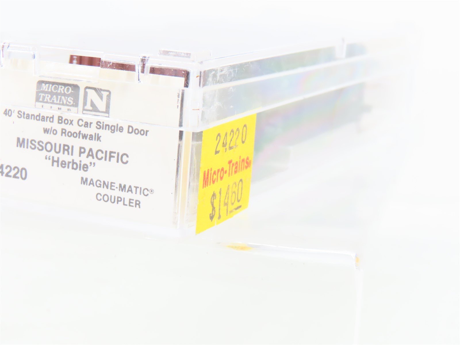 N Scale Micro-Trains MTL 24220 MP Mo-Pac Herbie 40' Single Door Box Car #HERB-1