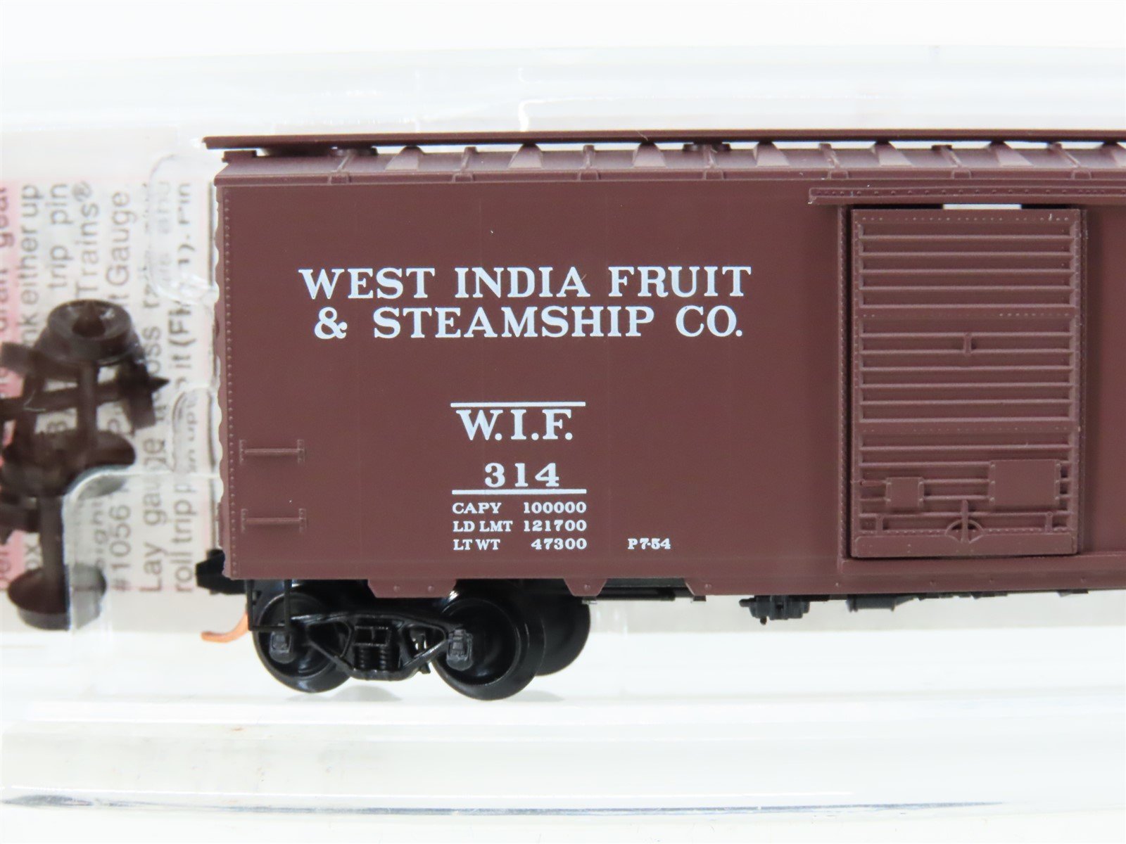 N Scale Micro-Trains MTL 20370 WIF West India Fruit Company 40' Box Car #314