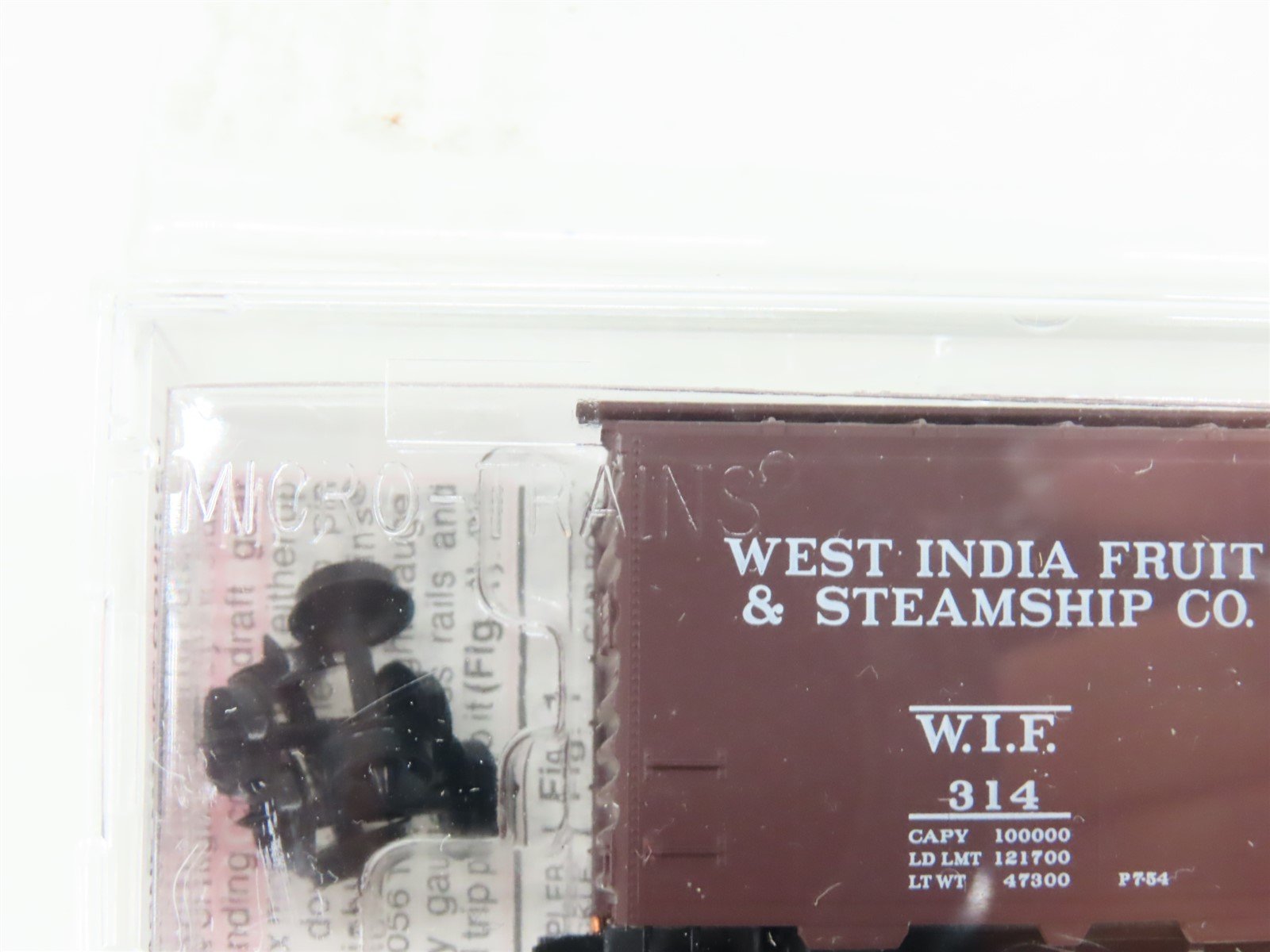 N Scale Micro-Trains MTL 20370 WIF West India Fruit Company 40' Box Car #314