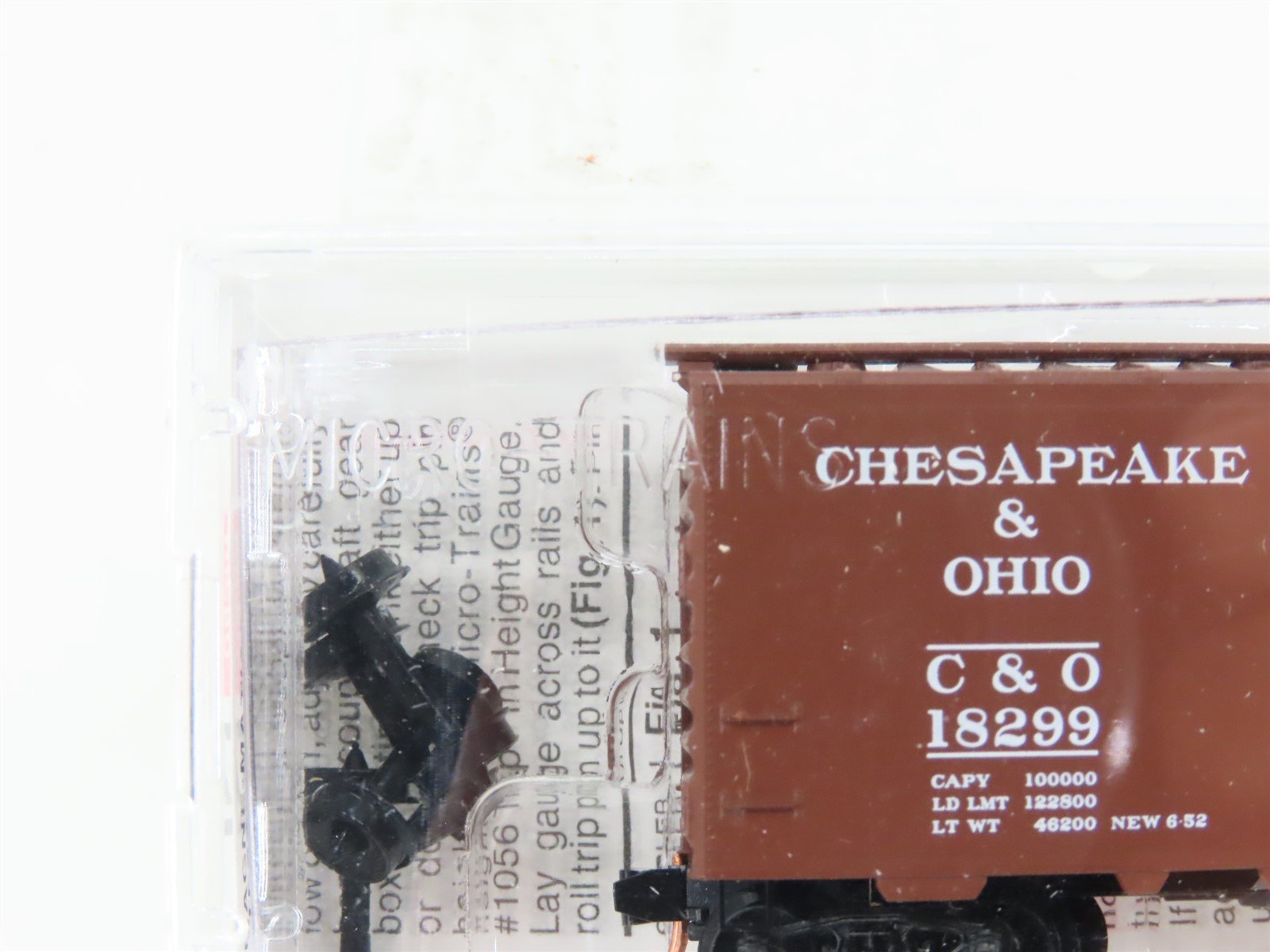 N Scale Micro-Trains MTL 20440 C&O Chesapeake & Ohio Railroad 40' Box Car #18299