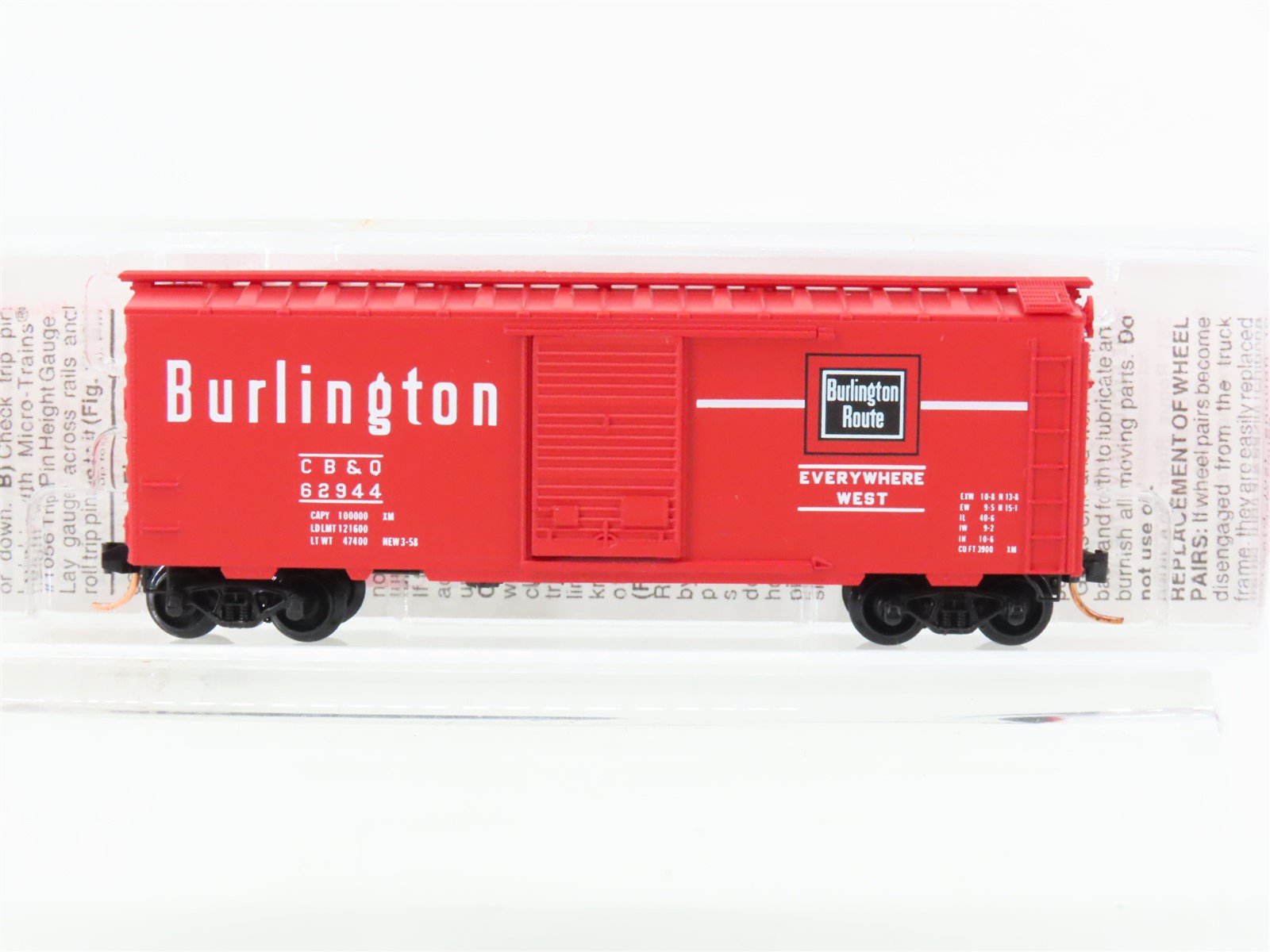 N Scale Micro-Trains MTL 20170 CB&Q Burlington Route 40' Box Car #62944
