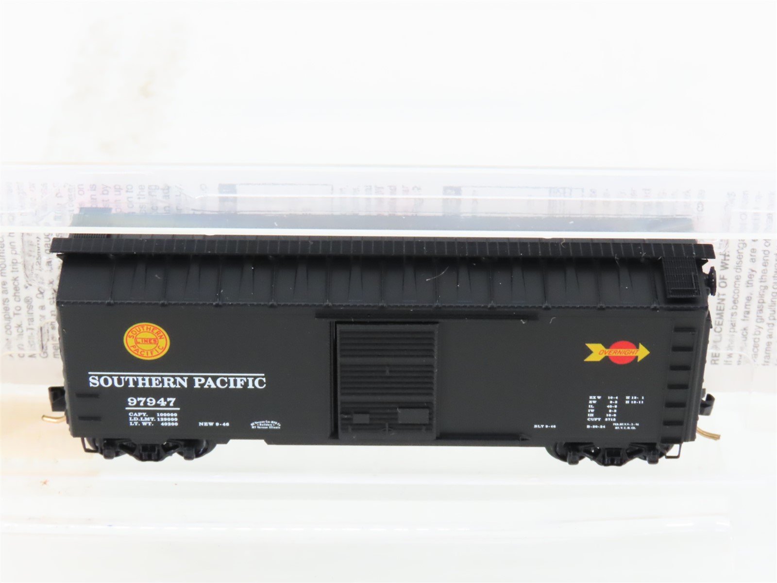 N Scale Micro-Trains MTL 20090 SP Southern Pacific Overnight 40' Box Car #97947