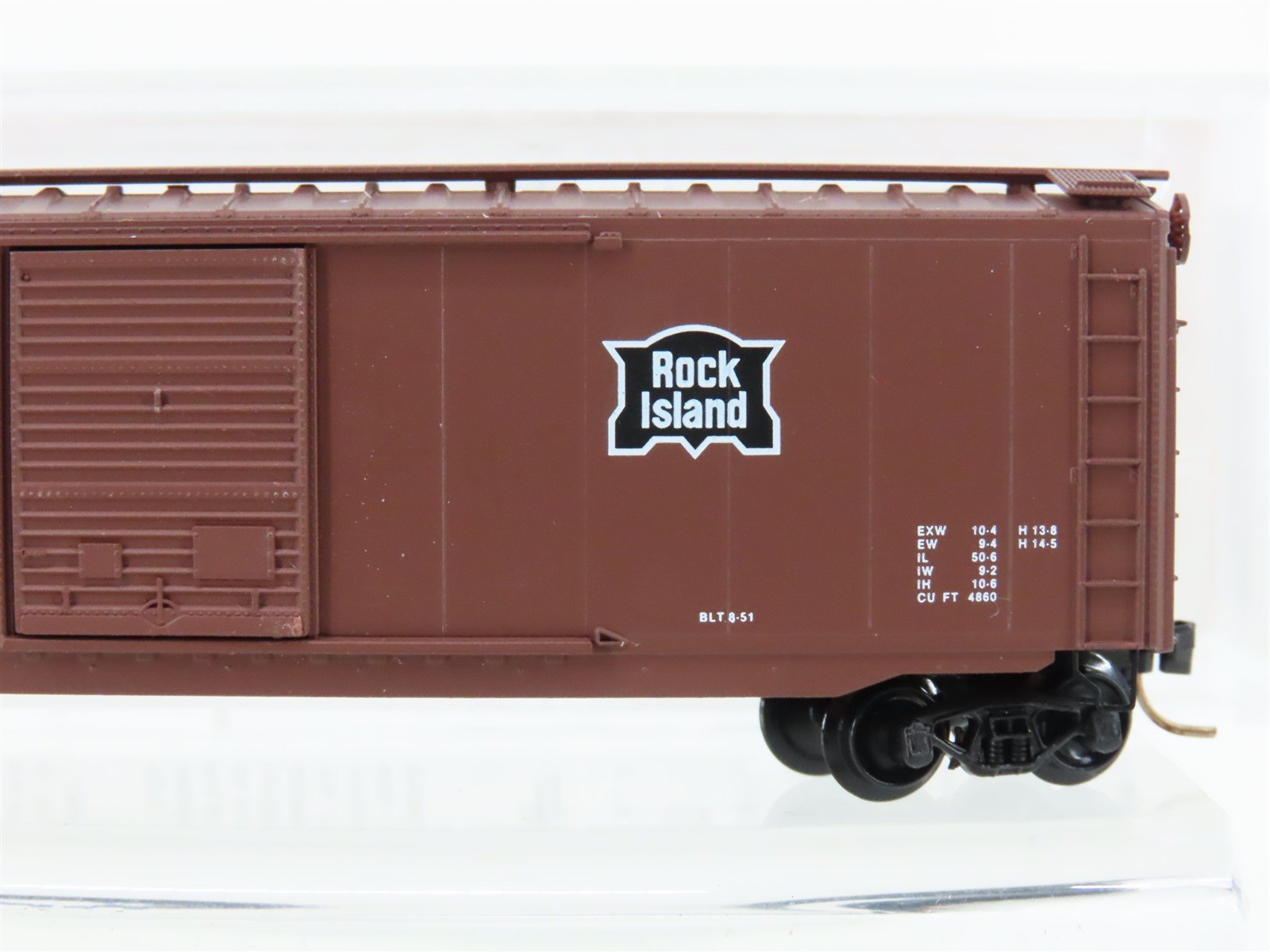 N Scale Micro-Trains MTL 31240 RI Route Of The Rockets 50' Box Car #30156