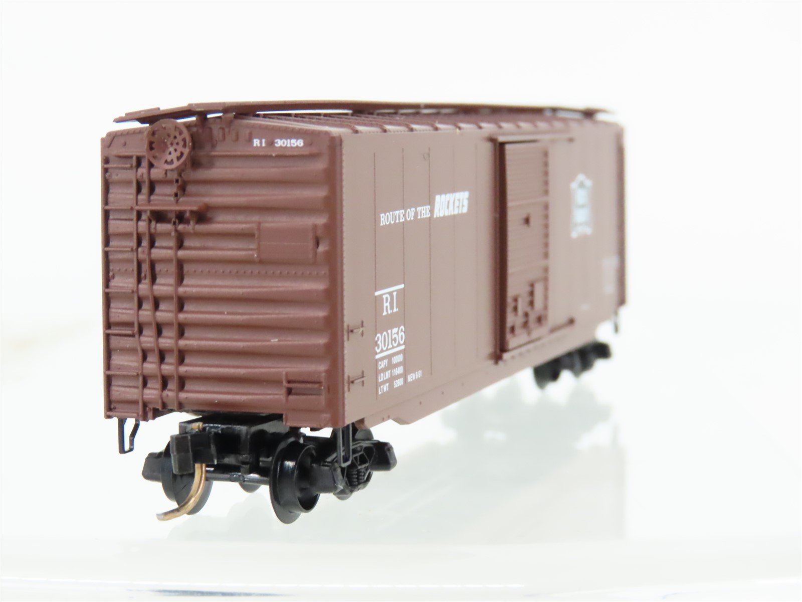 N Scale Micro-Trains MTL 31240 RI Route Of The Rockets 50' Box Car #30156