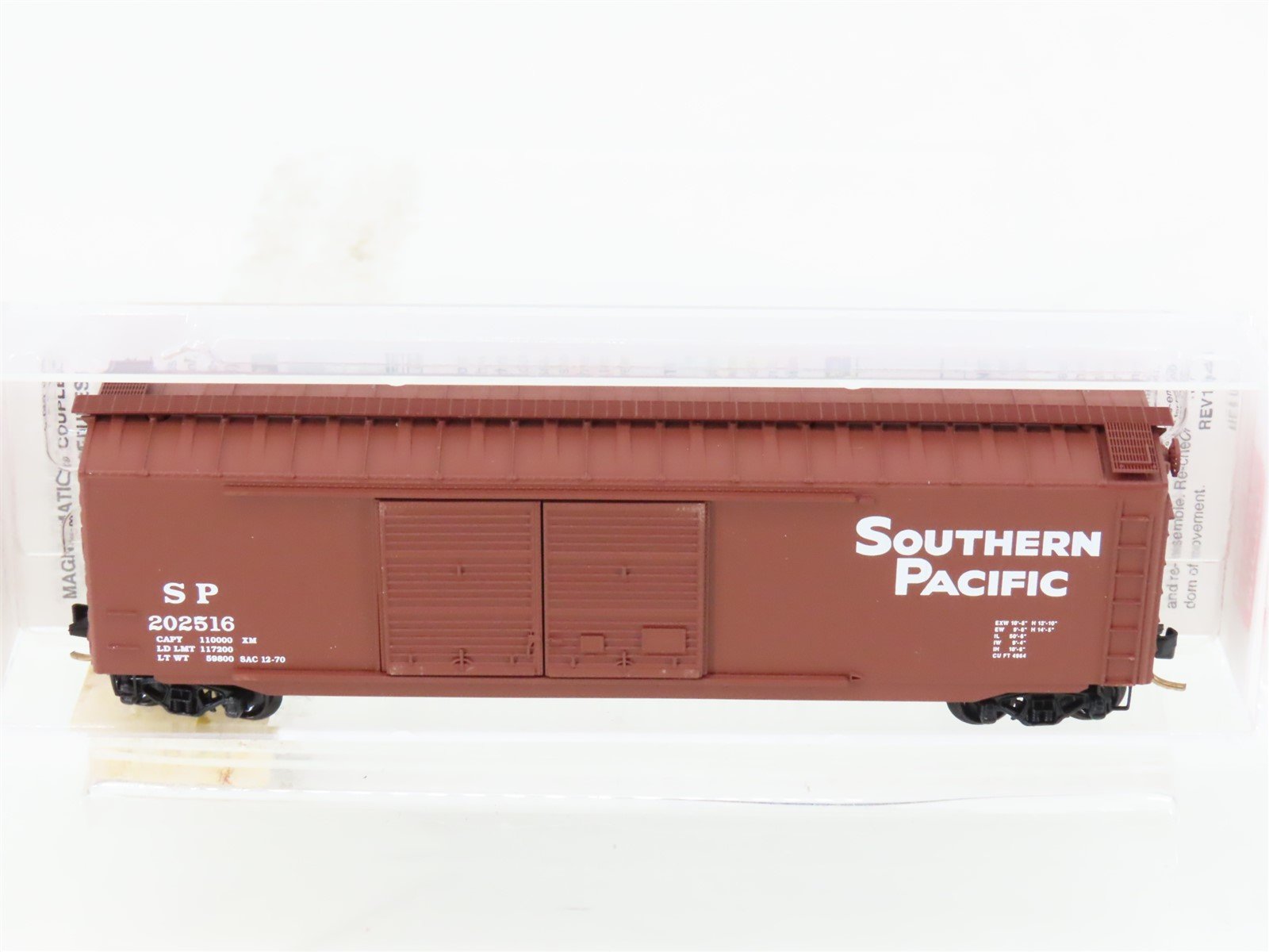 N Scale Micro-Trains MTL 34050 SP Southern Pacific Railroad 50' Box Car #202516