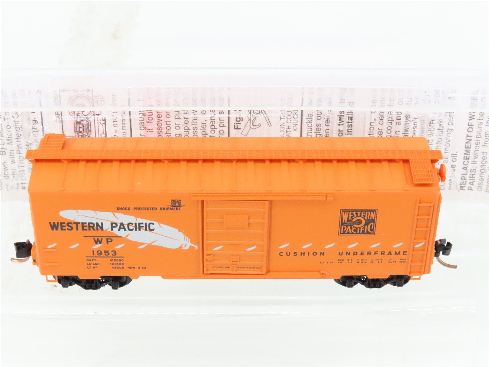 N Scale Micro-Trains MTL 20506 WP Western Pacific Feather 40' Box Car #1953