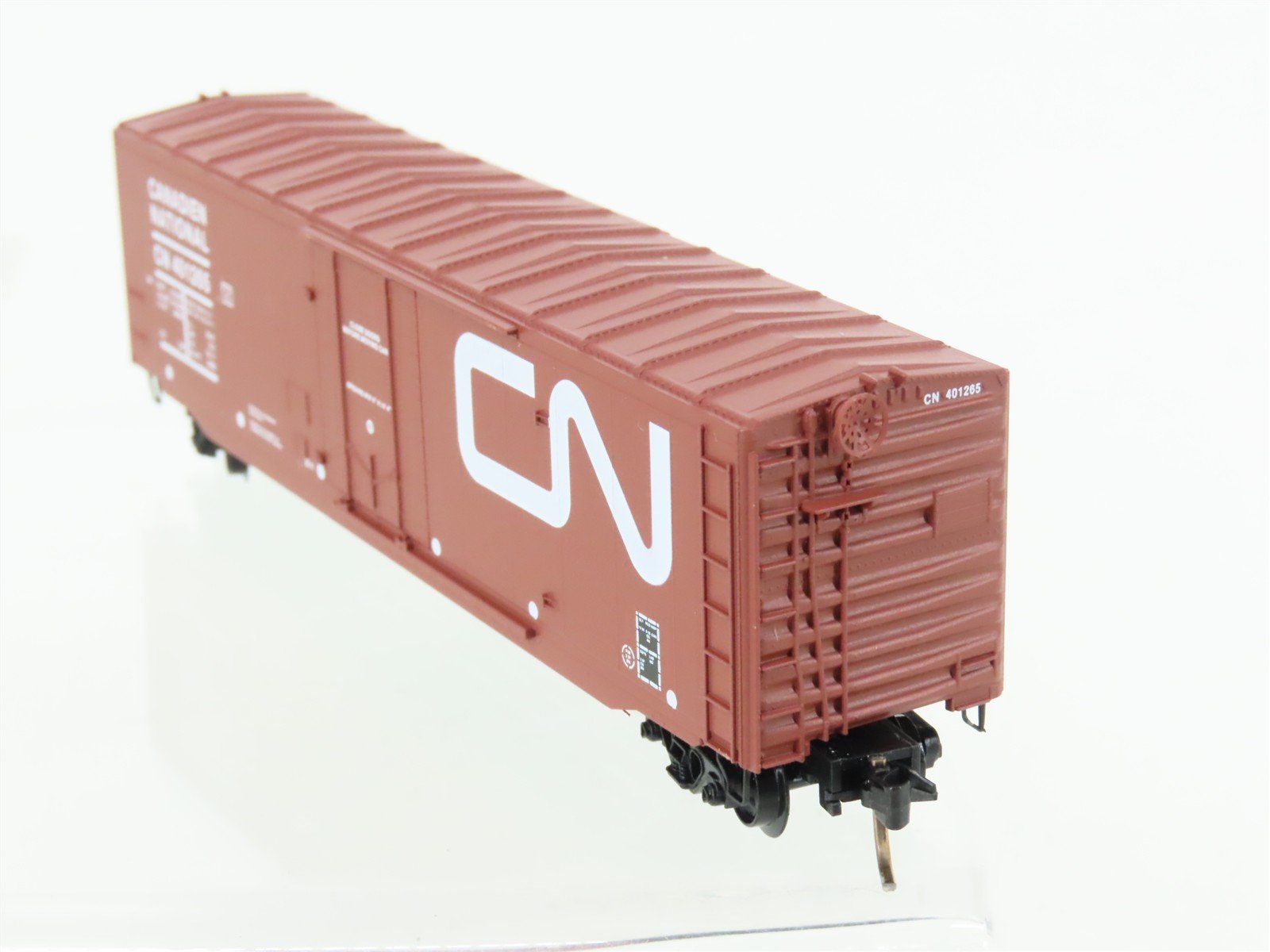 N Micro-Trains MTL 38190 CN Canadian National 50' Plug Door Box Car #401265