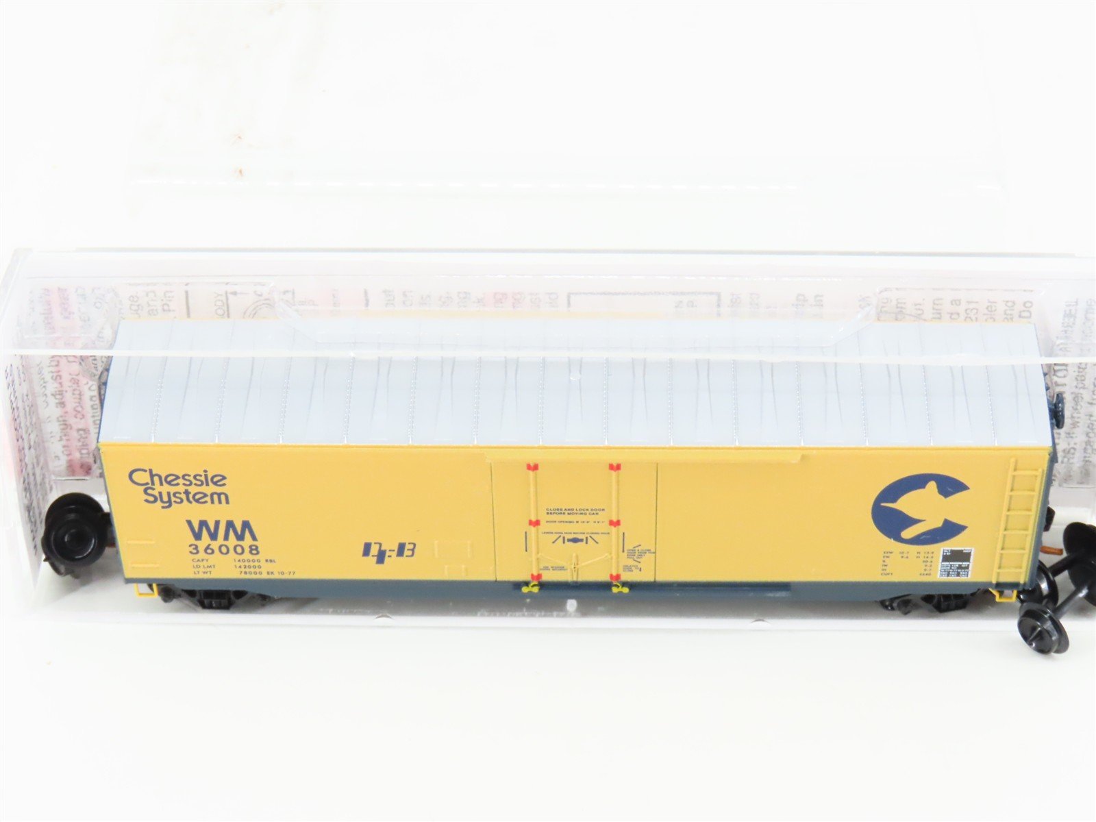 N Scale Micro-Trains MTL 03800320 WM Chessie System 50' Plug Door Box Car #36008