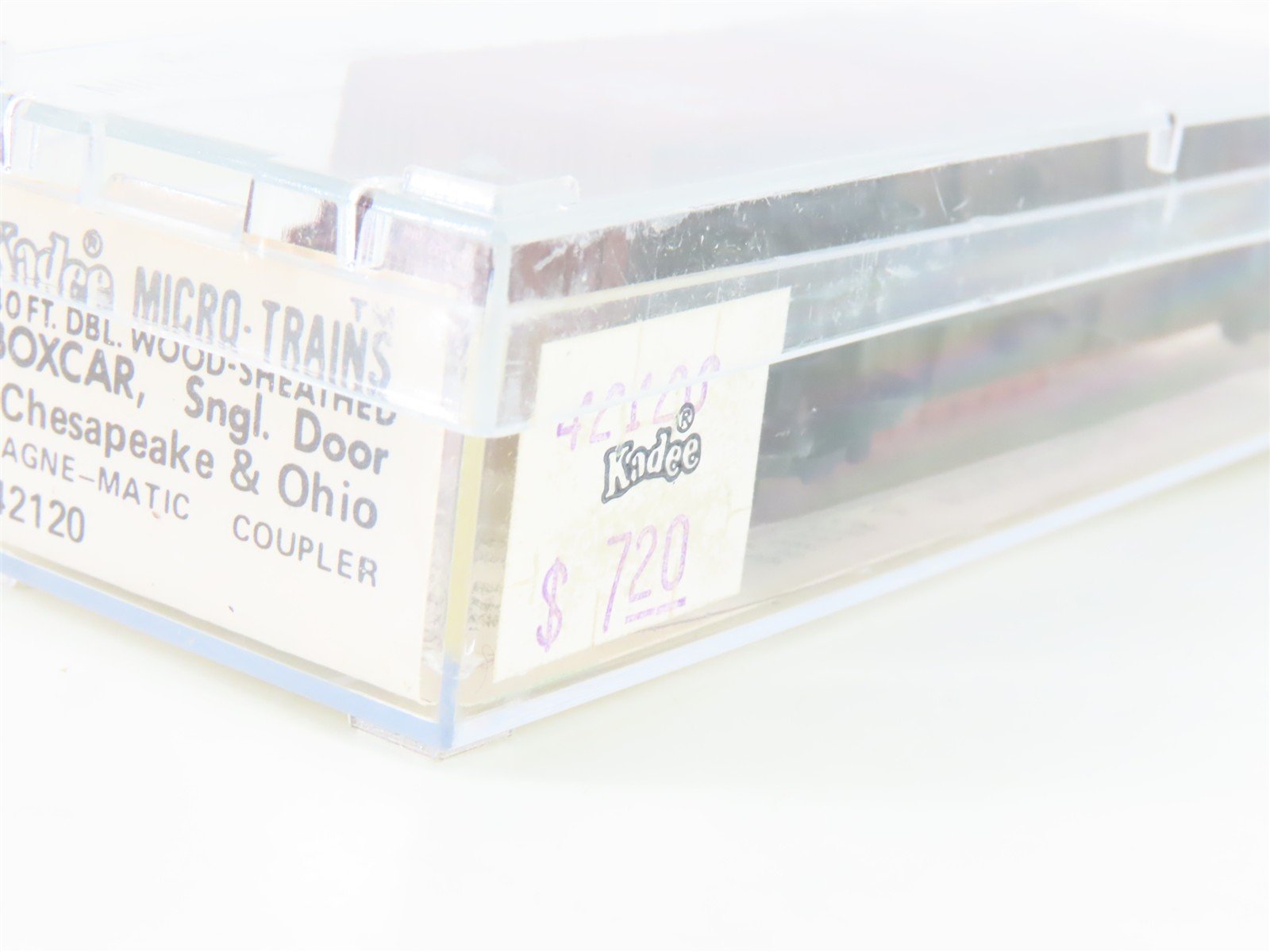 N Scale Kadee Micro-Trains MTL 42120 C&O Chesapeake & Ohio 40' Box Car #84721