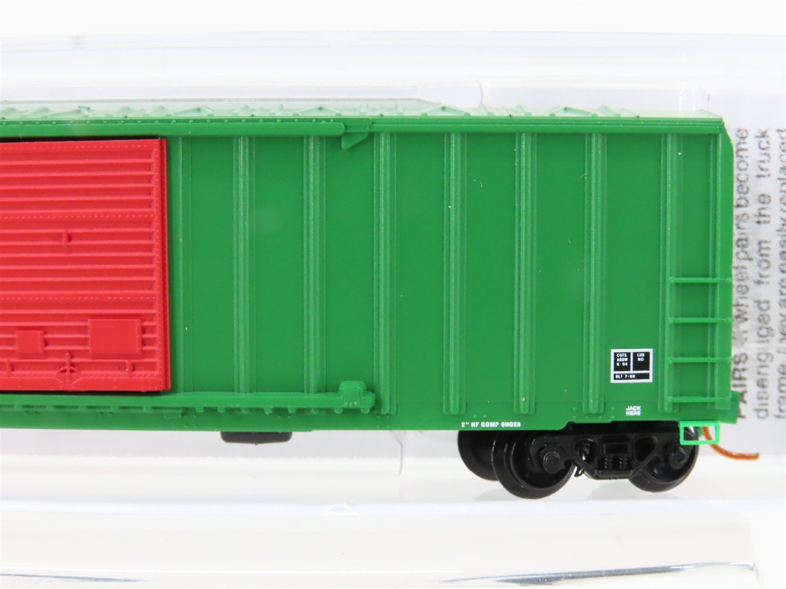 N Scale Micro-Trains MTL 03000200 BN Burlington Northern 50' Box Car #223939