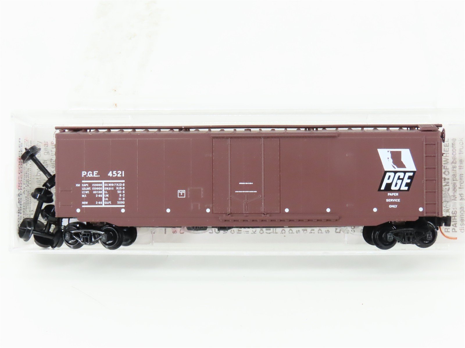 N Scale Micro-Trains MTL 32260 PGE Pacific Great Eastern 50' Box Car #4521