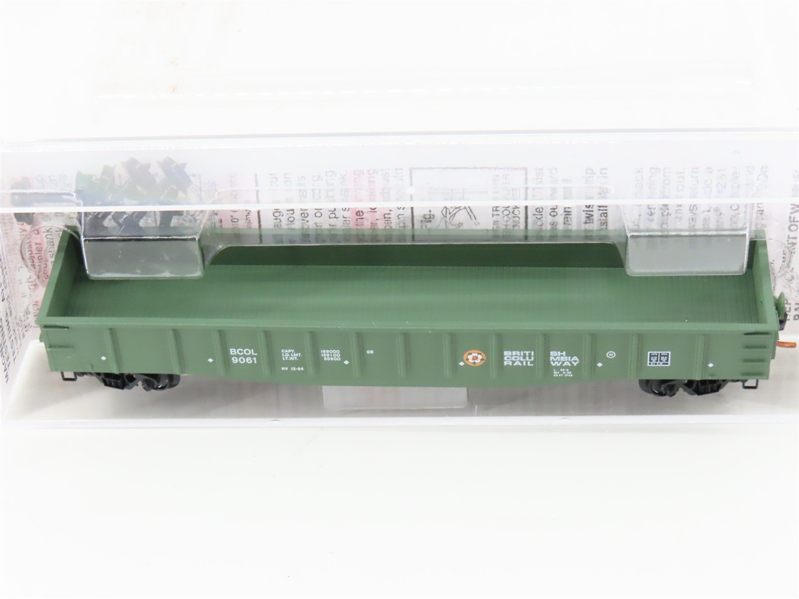 N Micro-Trains MTL 10500050 BCOL British Columbia Railway 50' Gondola #9061