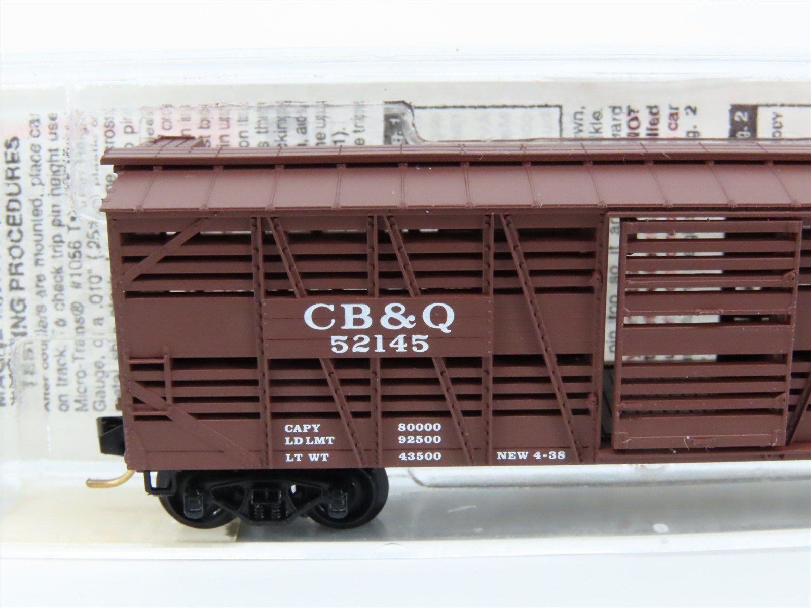 N Scale Micro-Trains MTL 35130 CB&Q Burlington Route 40' Stock Car #52145