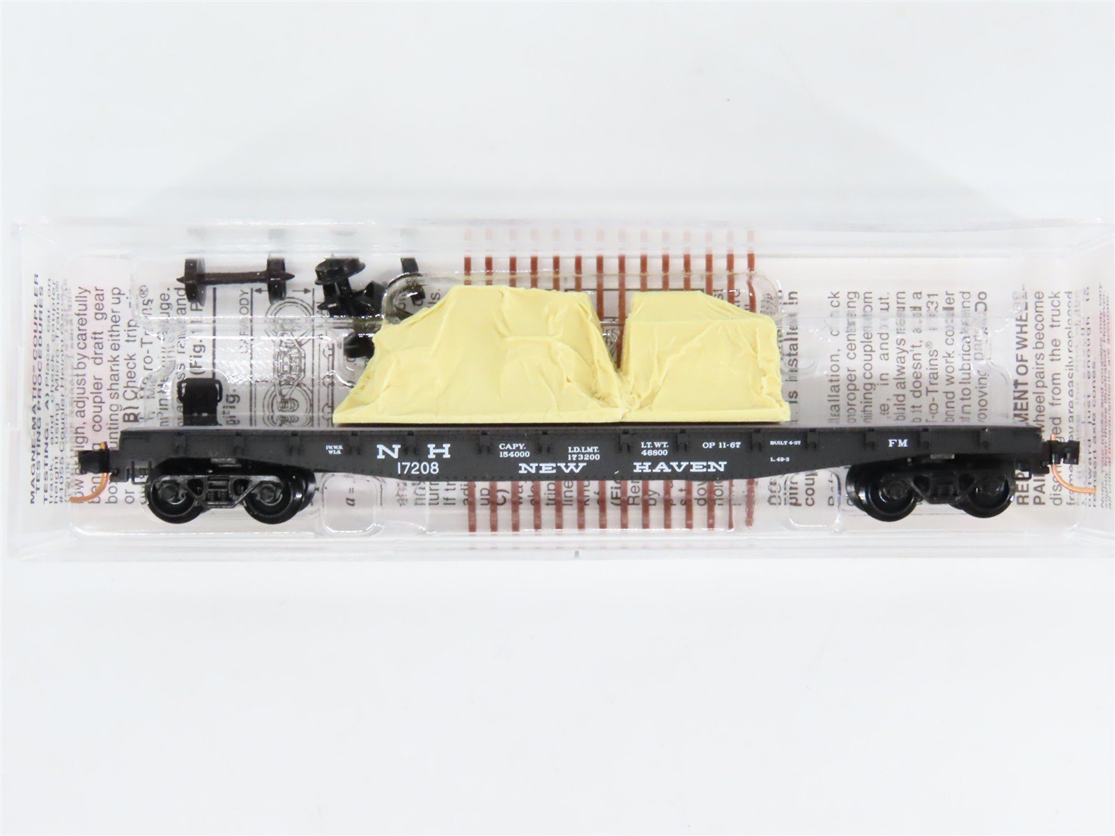 N Scale Micro-Trains MTL 45270 NH New Haven 50' Flat Car #17208 w/ Load