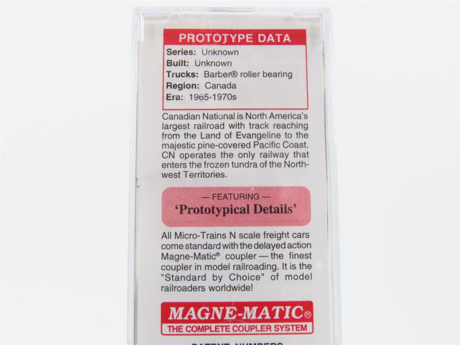 N Micro-Trains MTL 04500320 CN Canadian National 50' Flat Car #54201 w/ Load