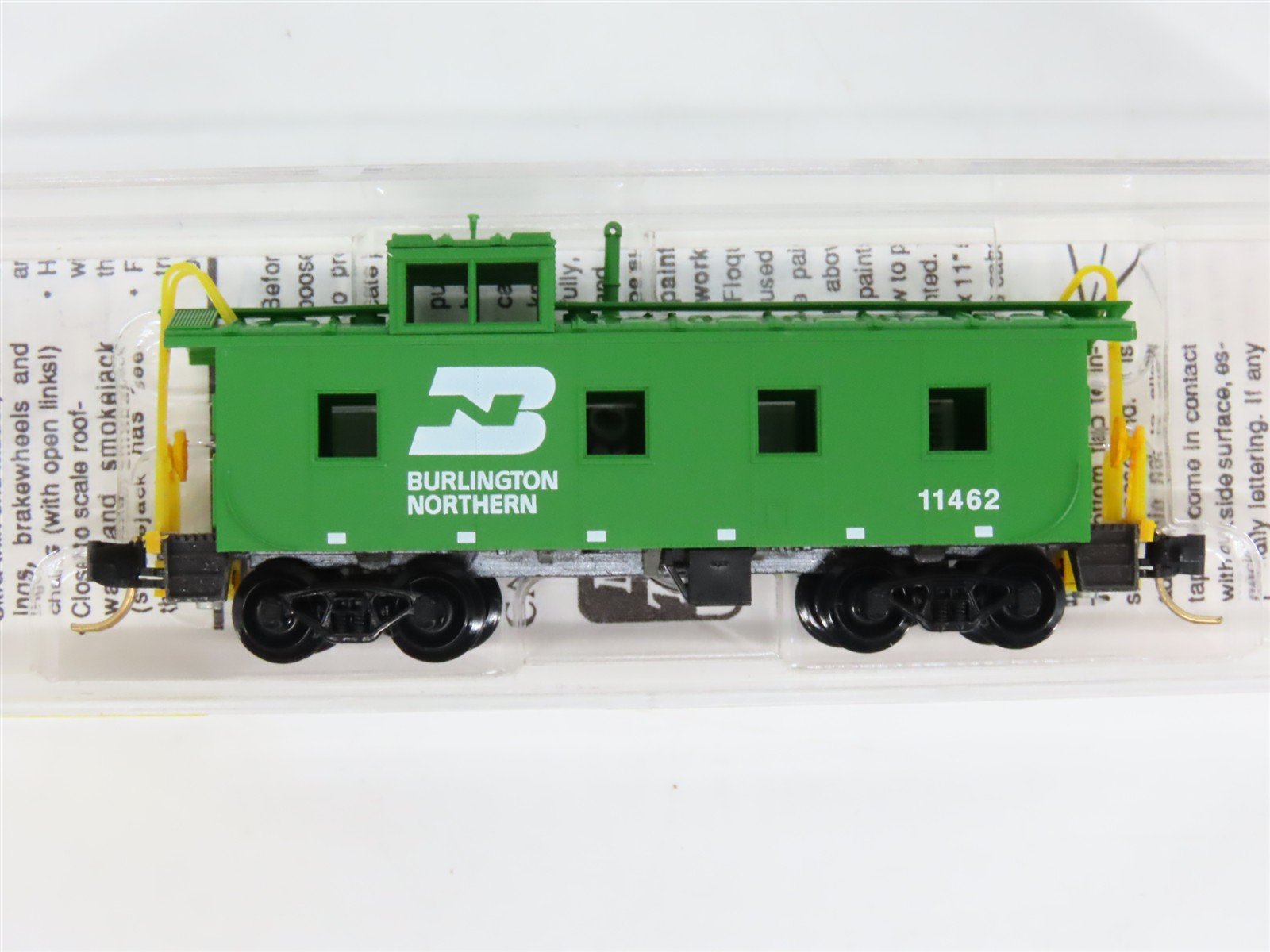 N Scale Micro-Trains MTL 100060 BN Burlington Northern 36' Steel Caboose #11462