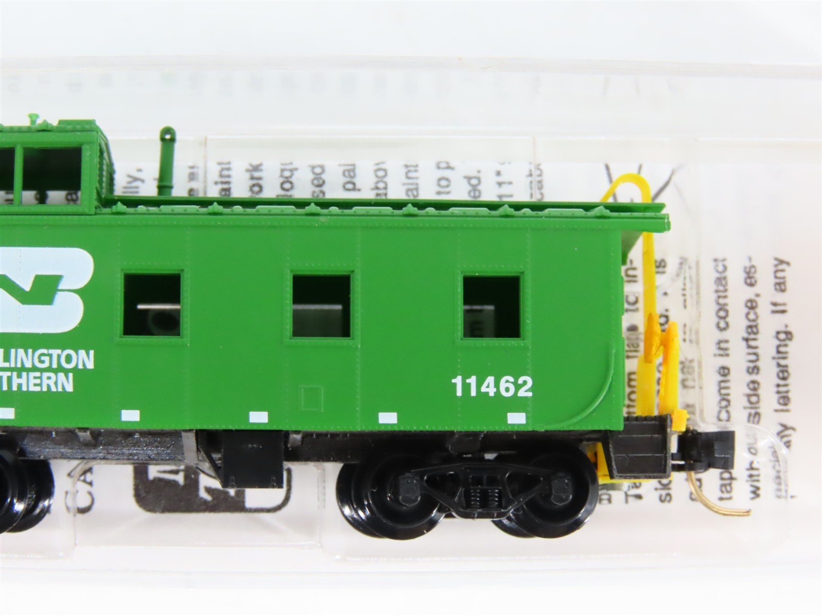 N Scale Micro-Trains MTL 100060 BN Burlington Northern 36' Steel Caboose #11462
