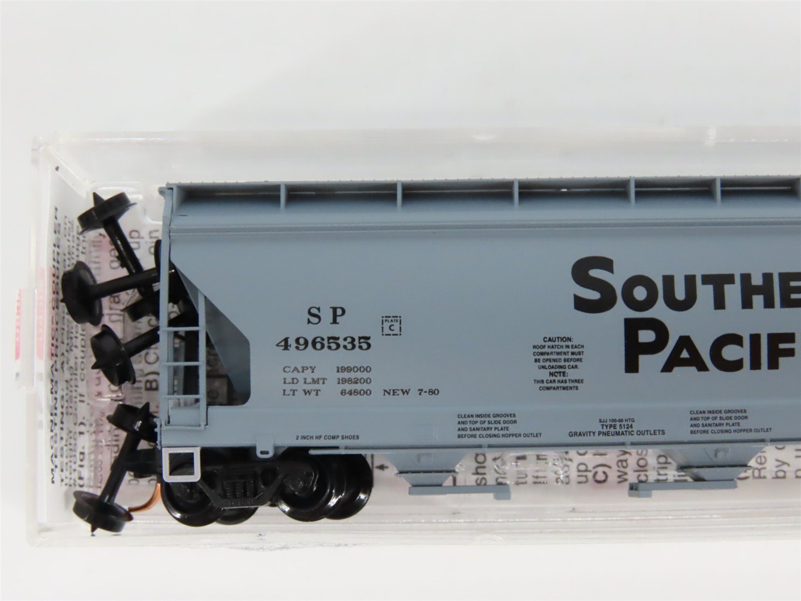 N Scale Micro-Trains MTL 94040 SP Southern Pacific 3-Bay Covered Hopper #496535