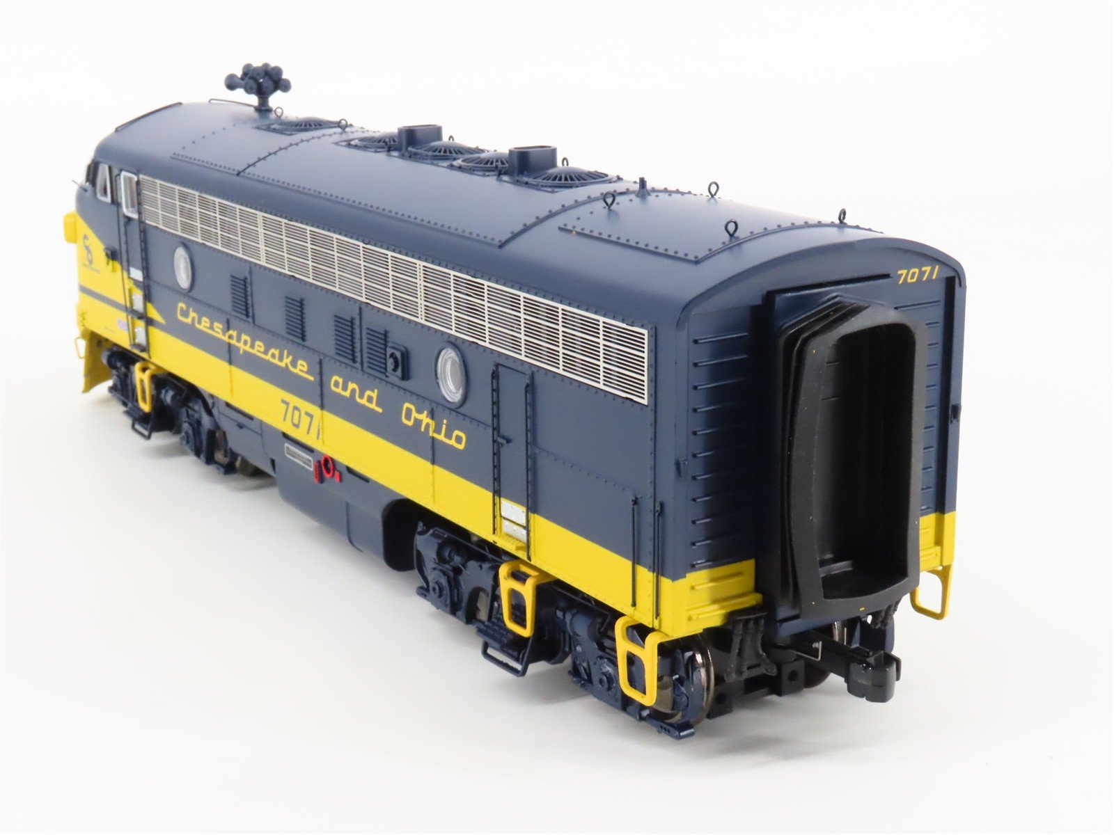 O Scale 2-Rail MTH 22-20611-2 C&O Chesapeake & Ohio F7A Diesel #7071 wDCC/DCS