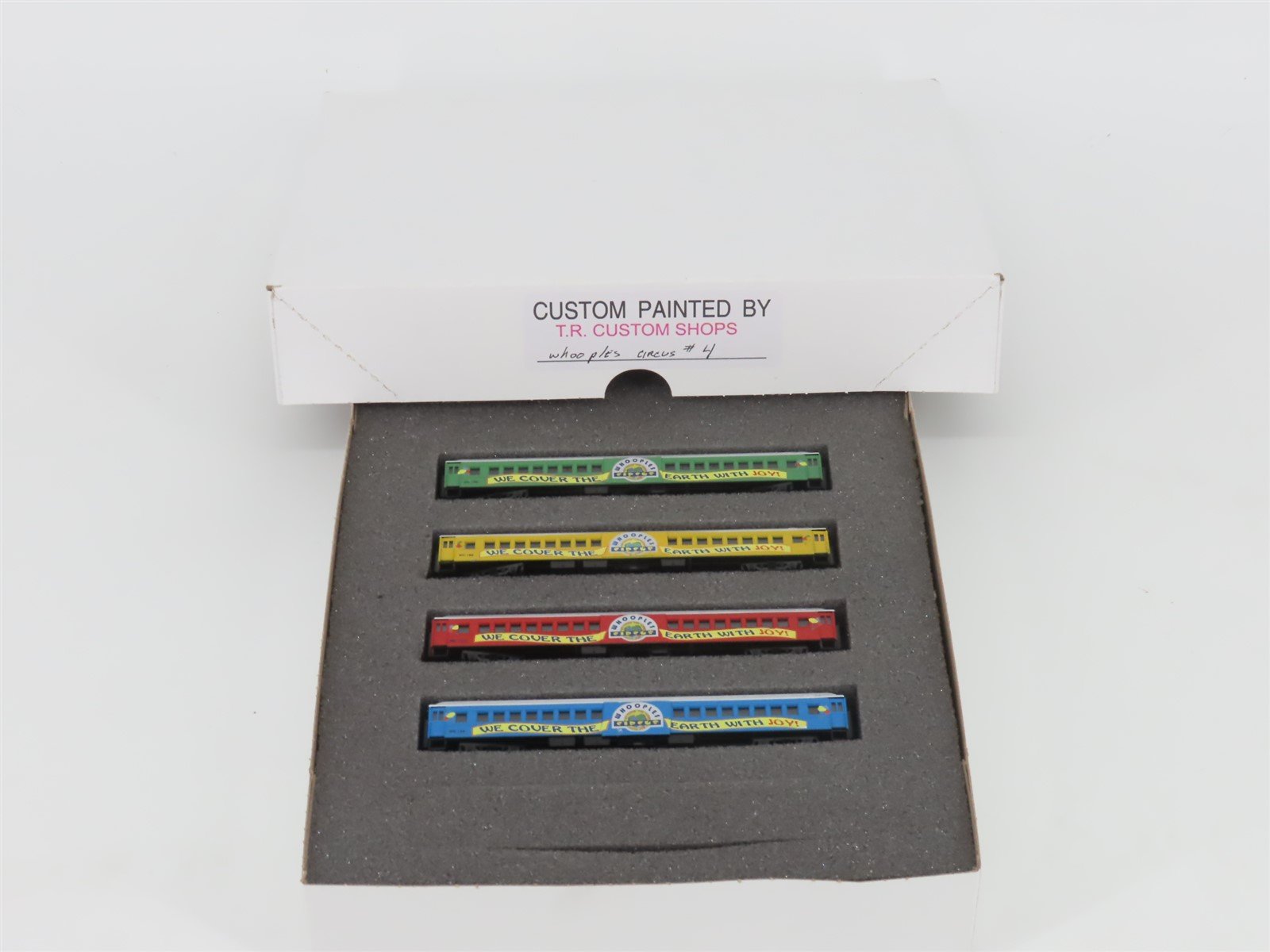 N Scale TR Shops Whooples Circus Coach Passenger Car 4-Pack Pro Custom