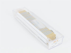 N Scale Micro-Trains MTL 11100270 TTGX CSX Railway 89' Autorack #975219