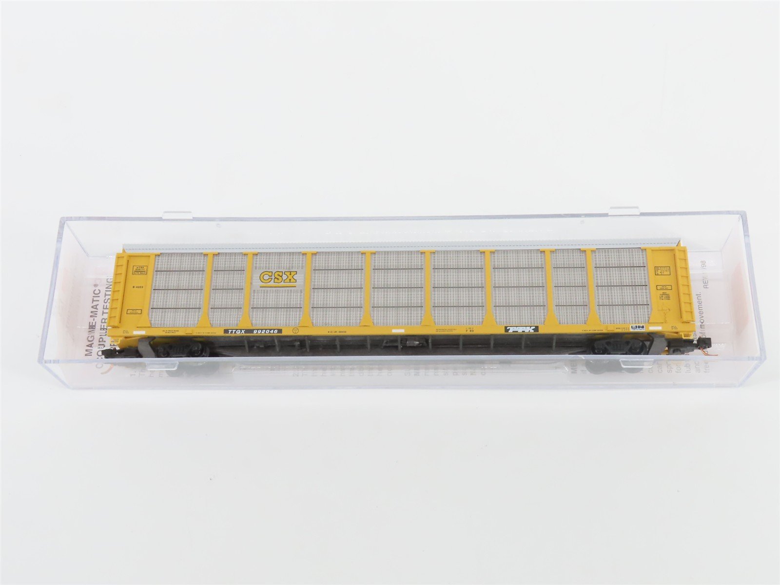 N Scale Micro-Trains MTL 11100111 TTGX CSX Railway 89' Autorack #992046