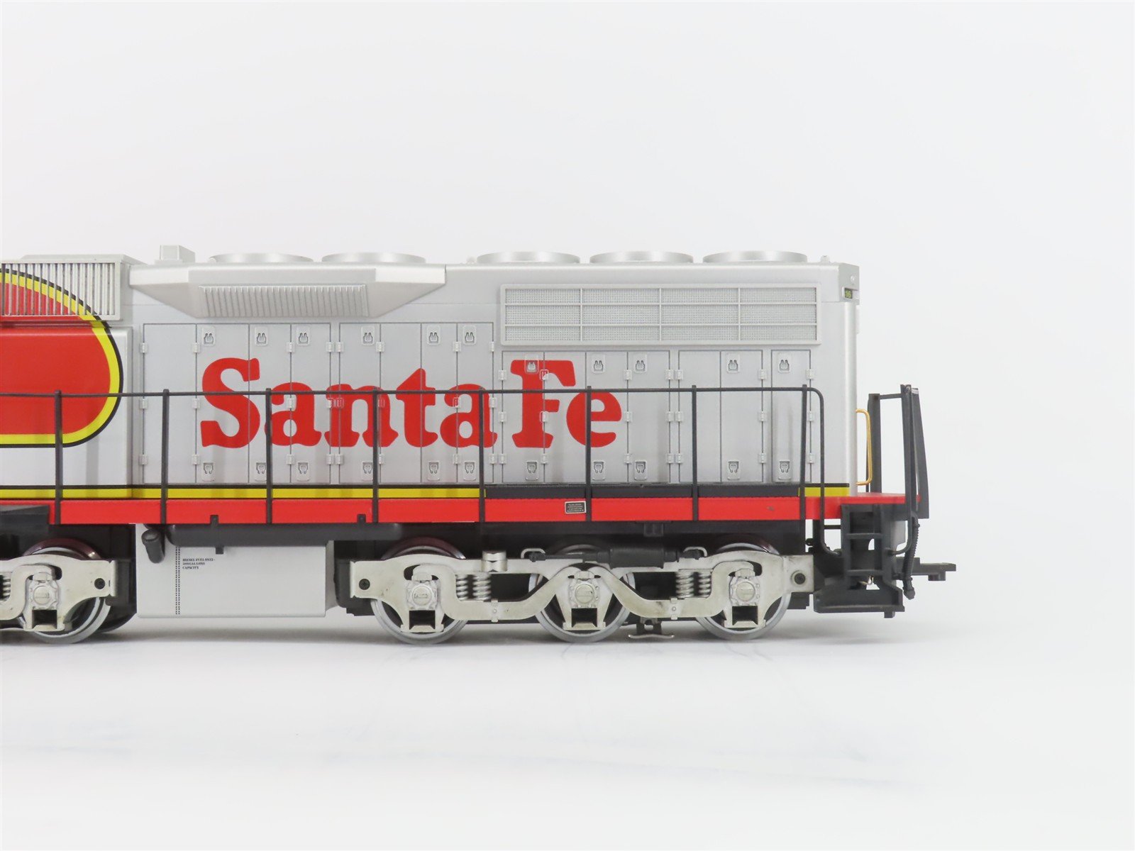 G Scale LGB Queen Mary Series ATSF Santa Fe 
